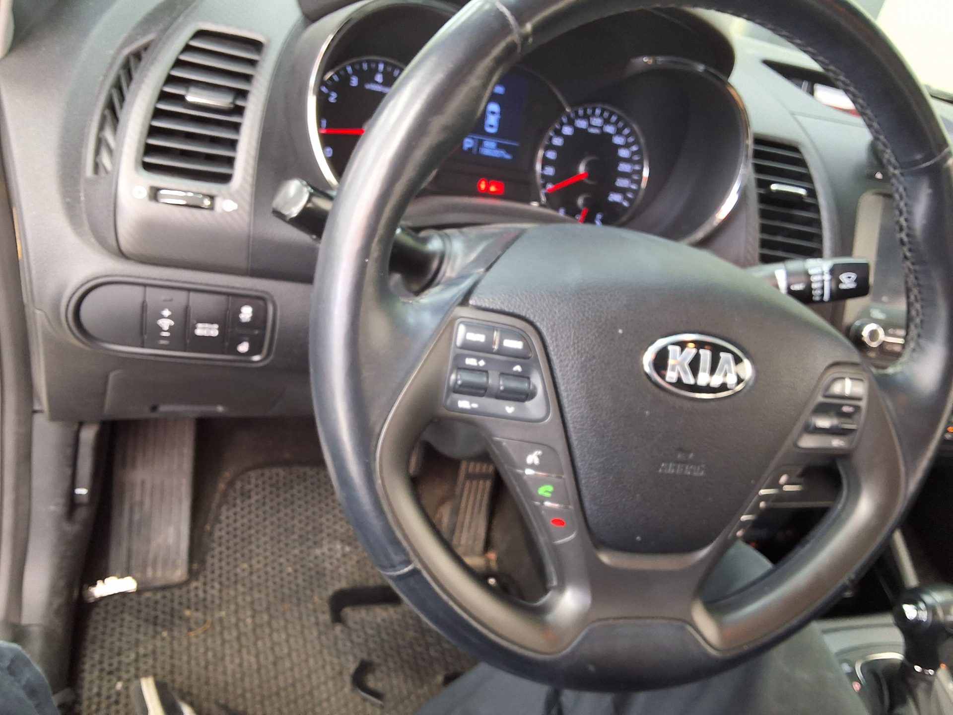 2015 - kia k3