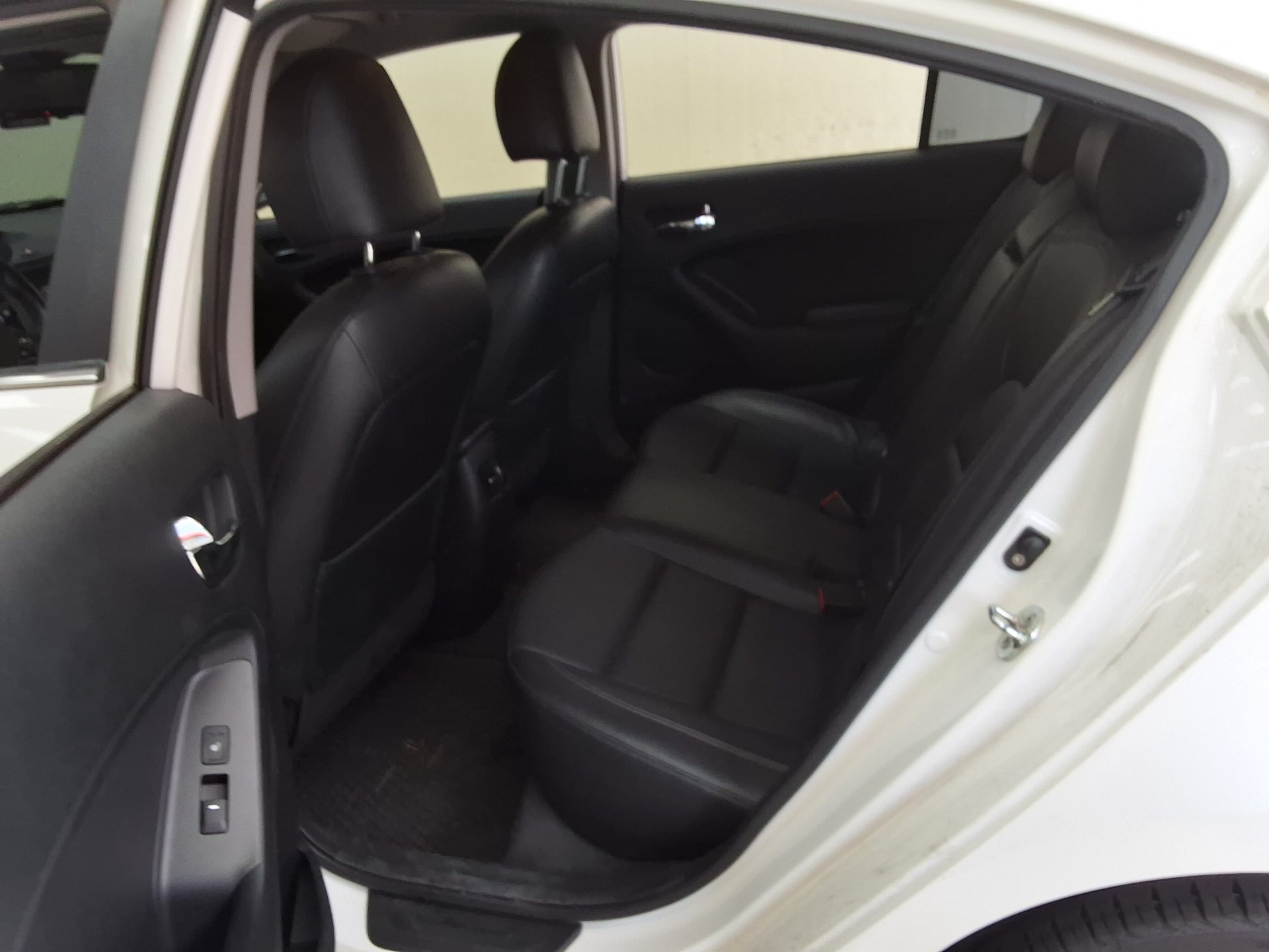 2015 - kia k3