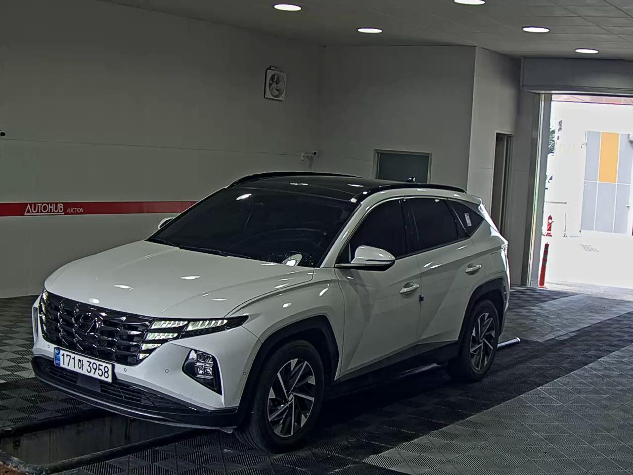 HYUNDAI TUCSON HEV