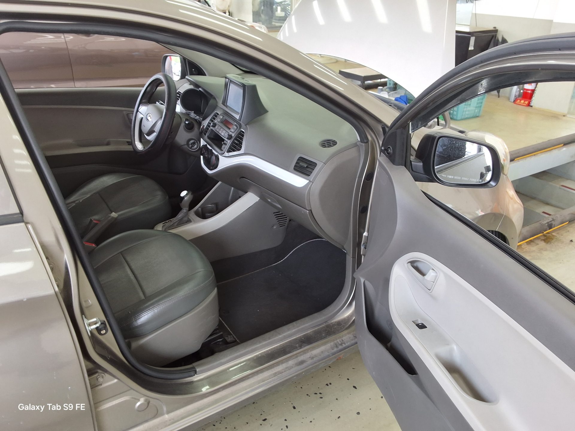 2014 - kia morning