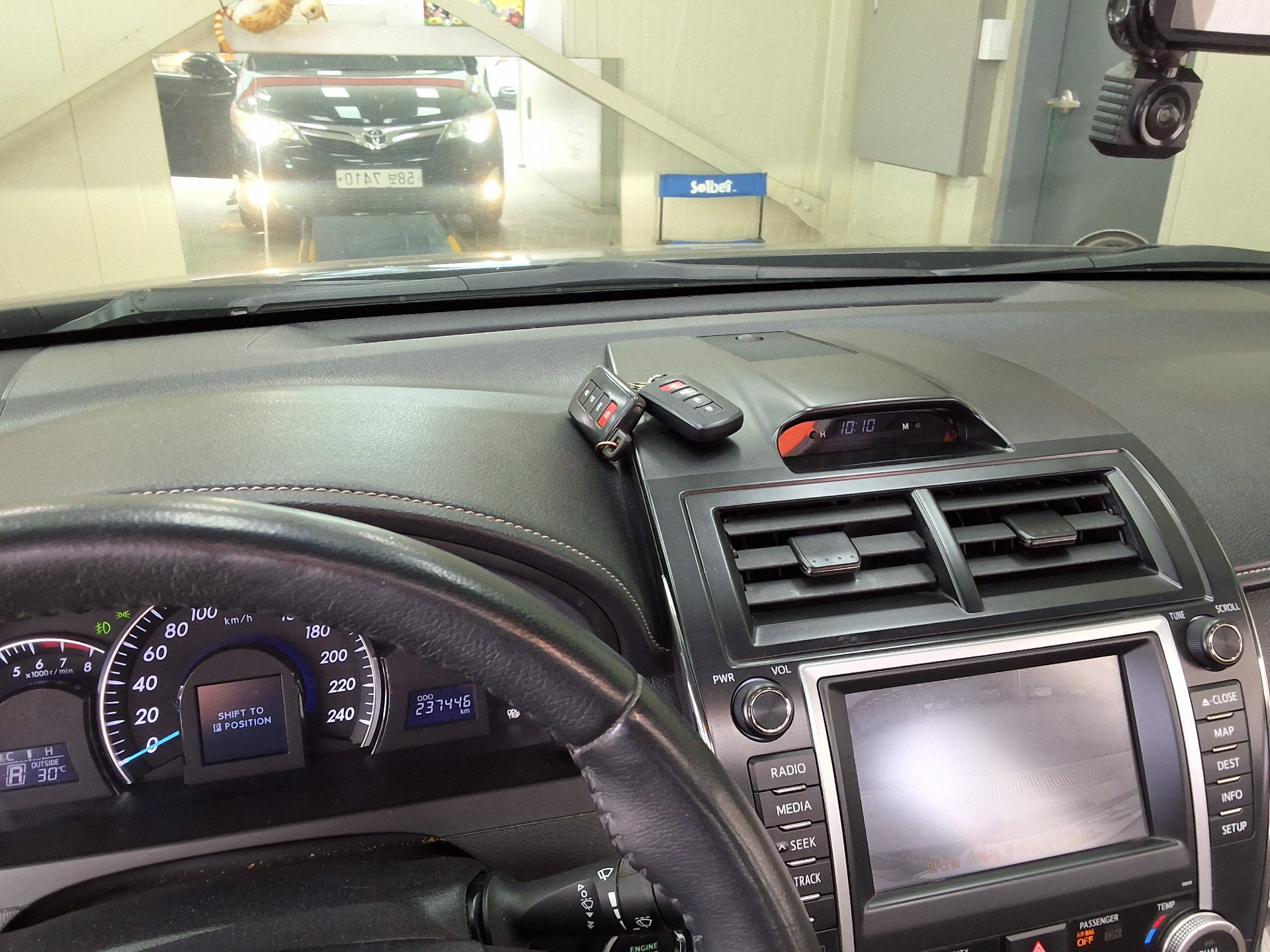 2012 - toyota camry