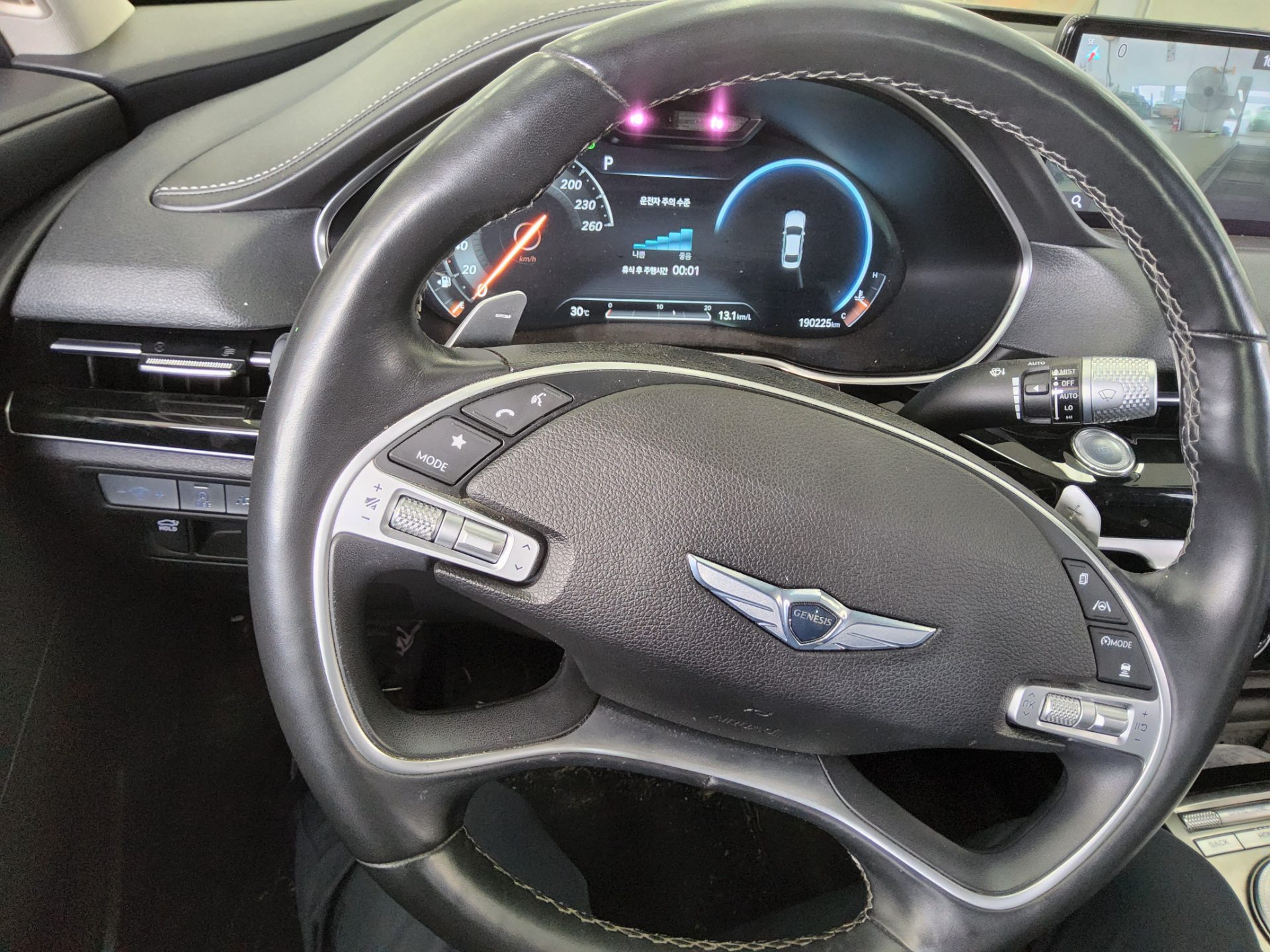 2021 - genesis g80