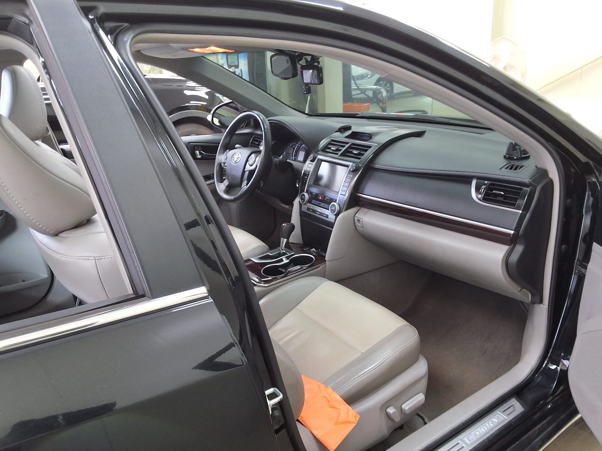 2012 - toyota camry