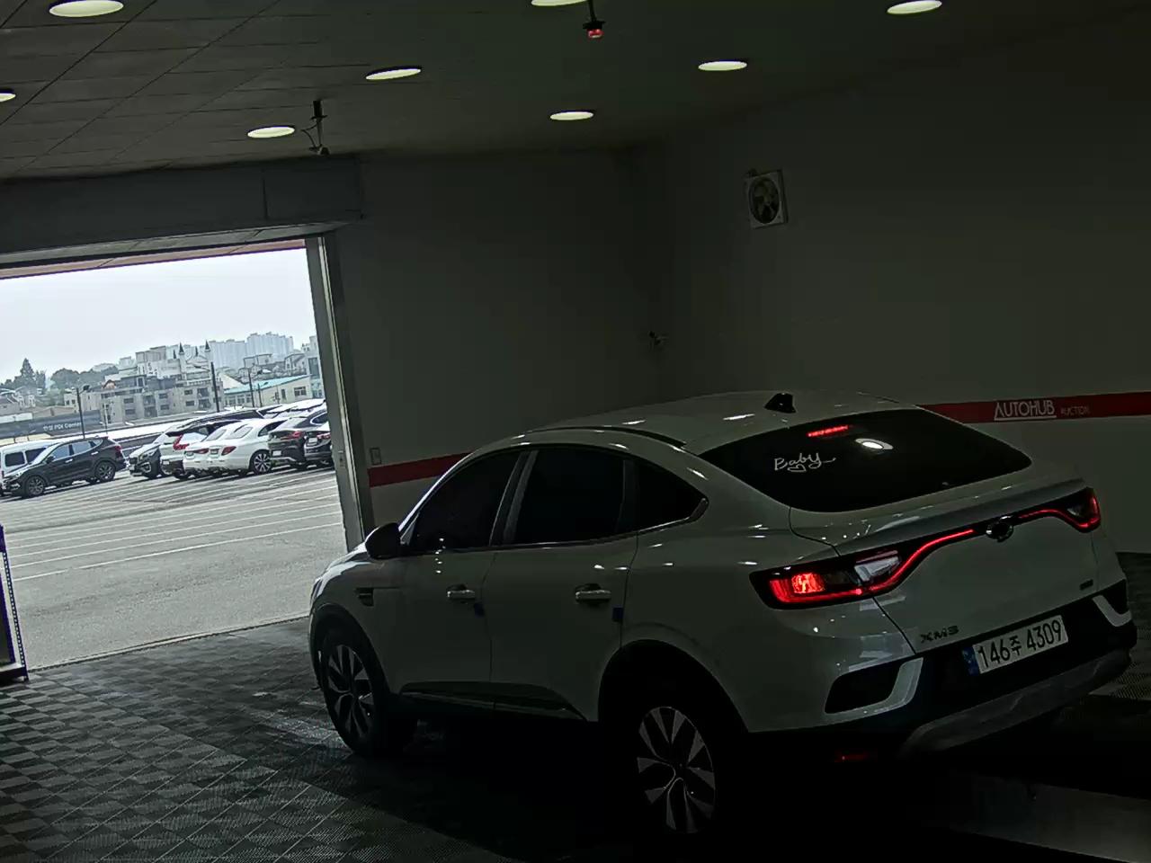 2023 - renault xm3