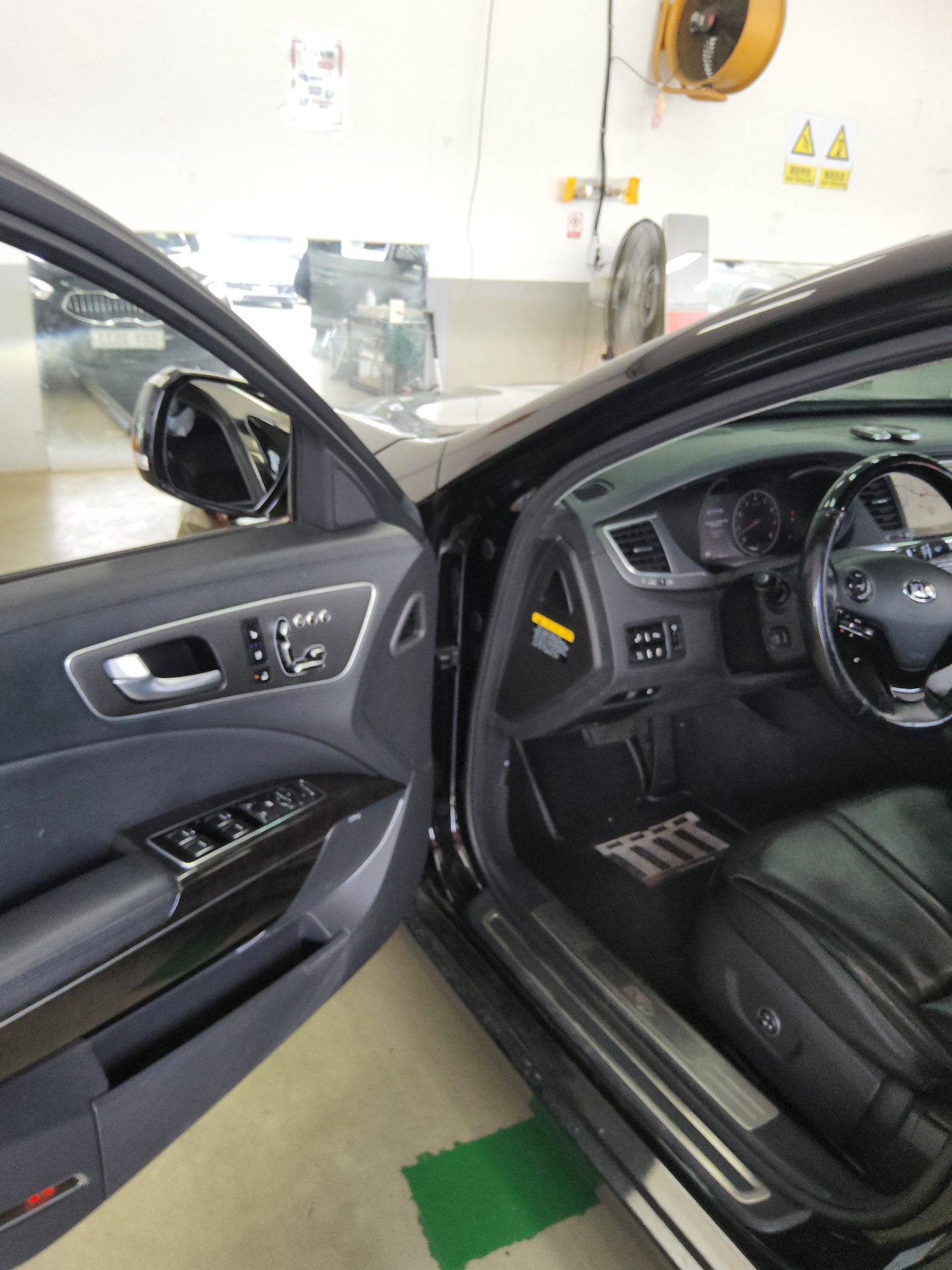 2014 - kia k9
