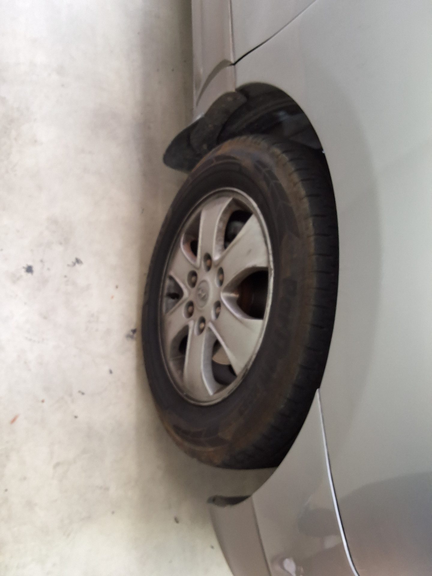 2011 - hyundai grand starex
