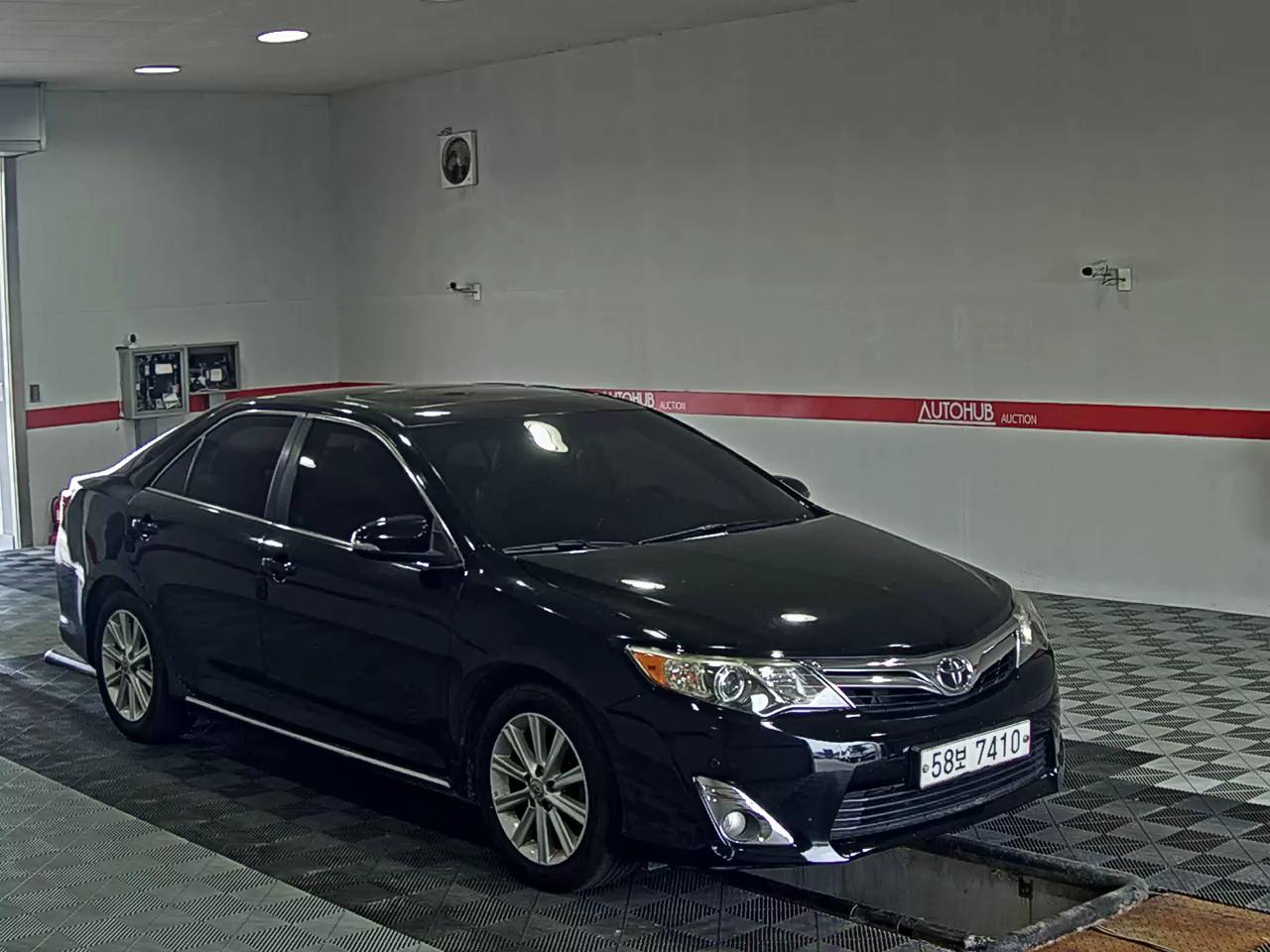 2012 - toyota camry