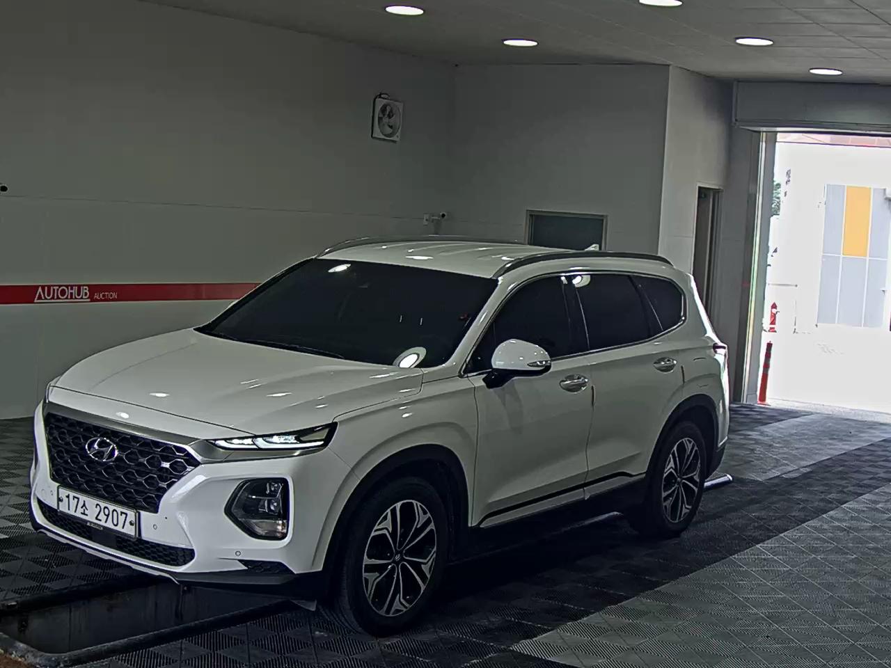 HYUNDAI SANTA FE ()