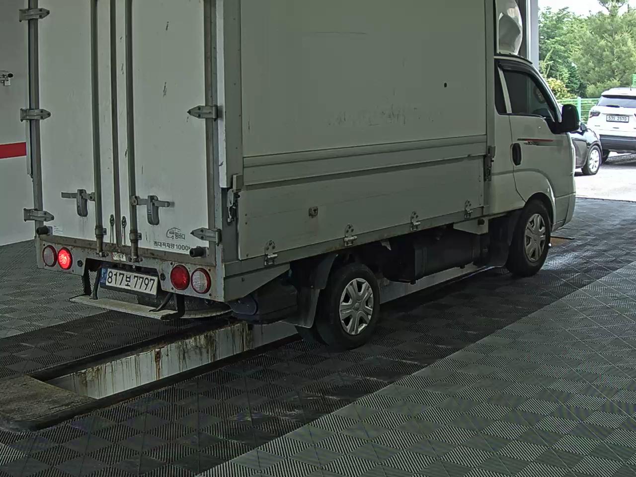 2023 - kia bongo