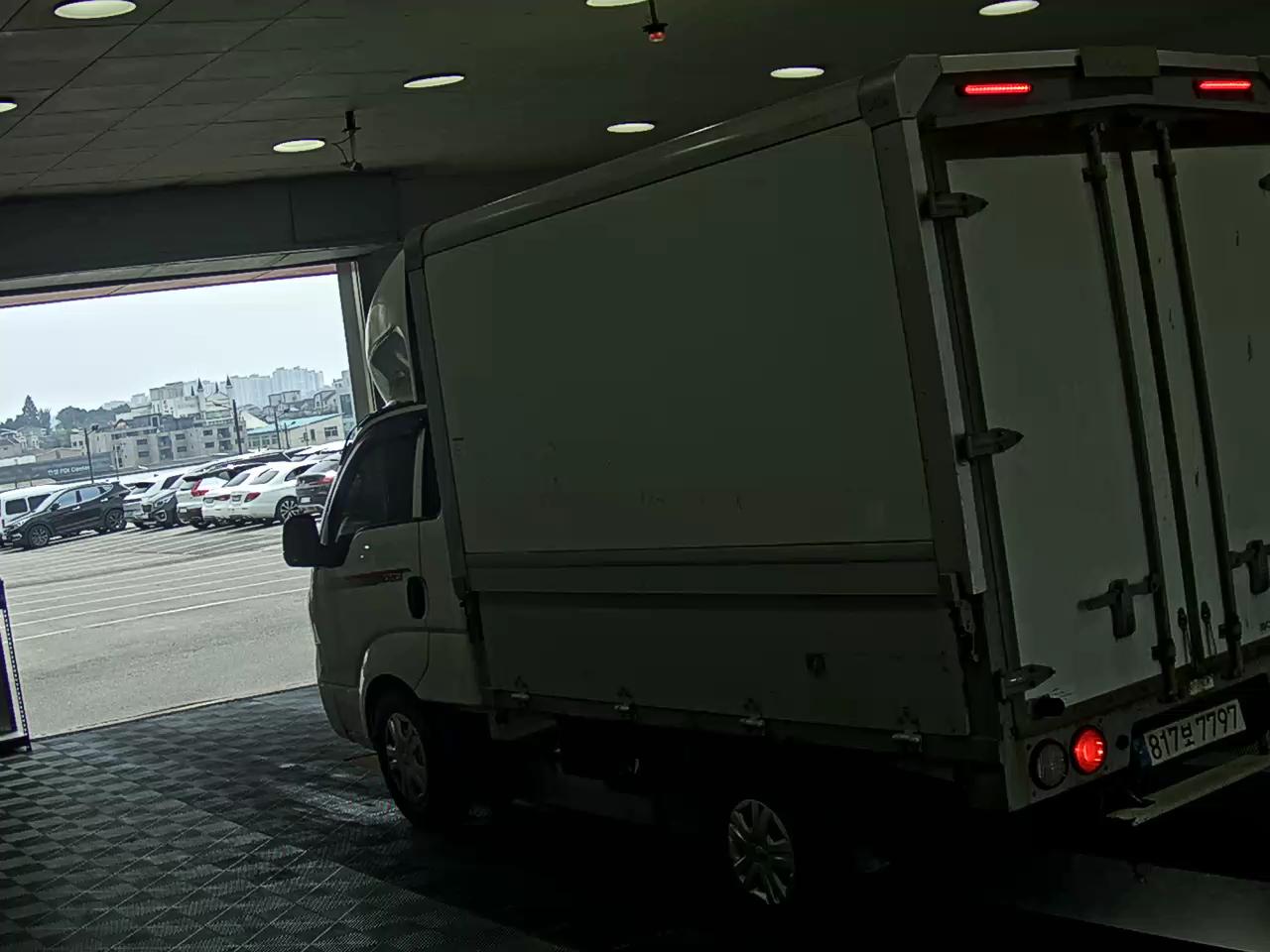 2023 - kia bongo