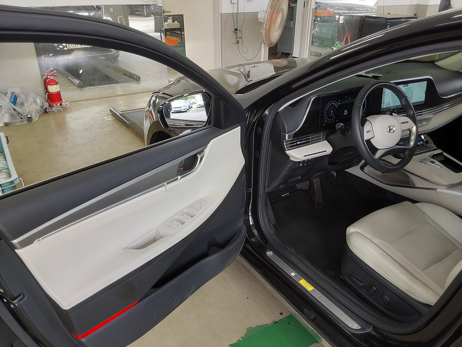 2022 - hyundai grandeur