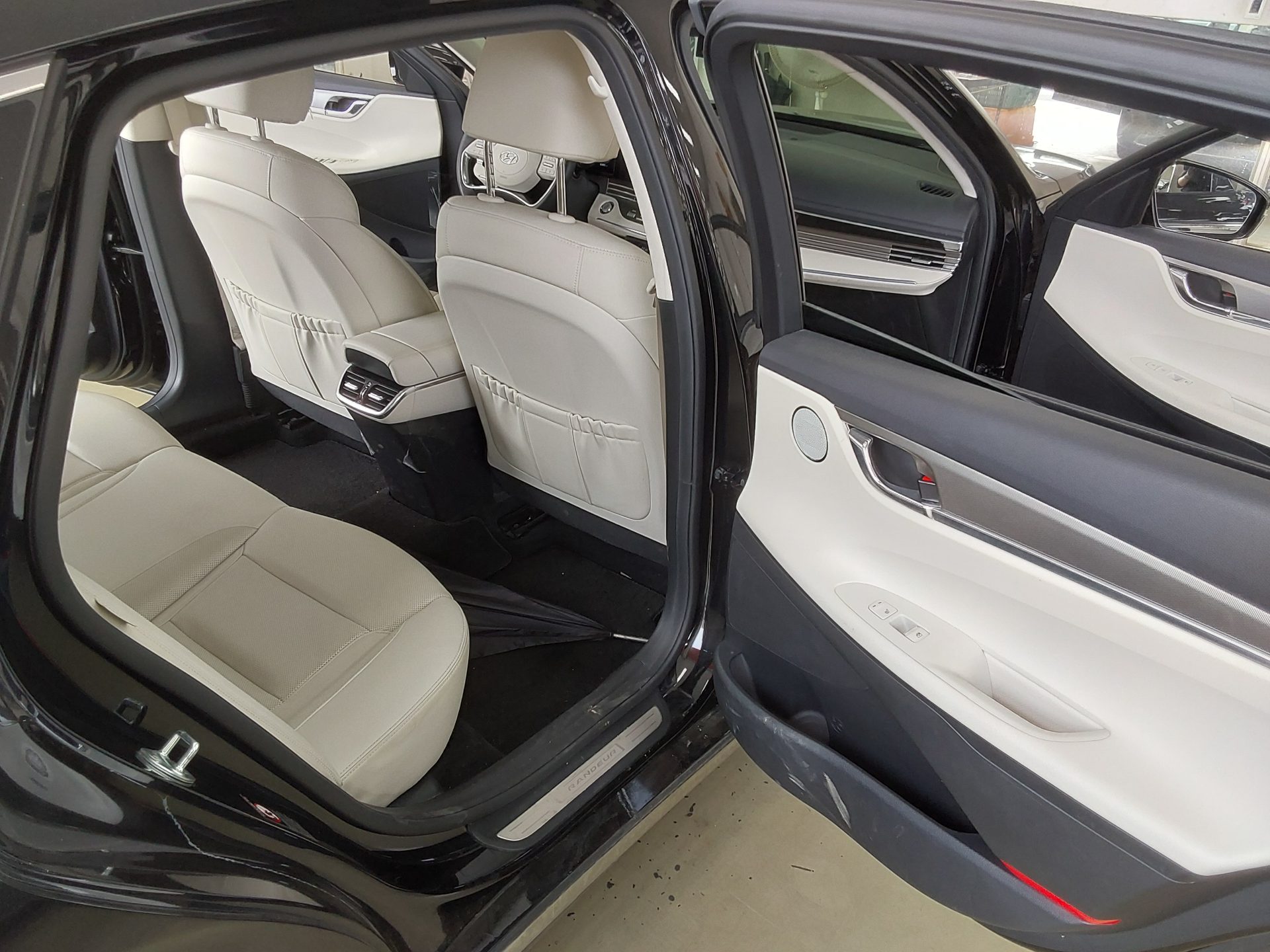 2022 - hyundai grandeur