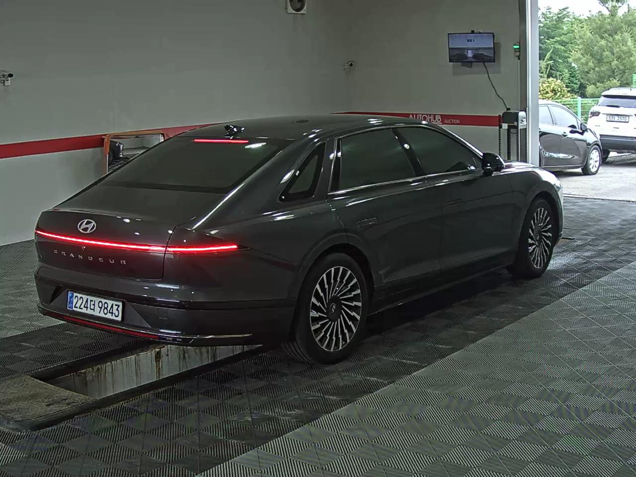 2023 - hyundai grandeur