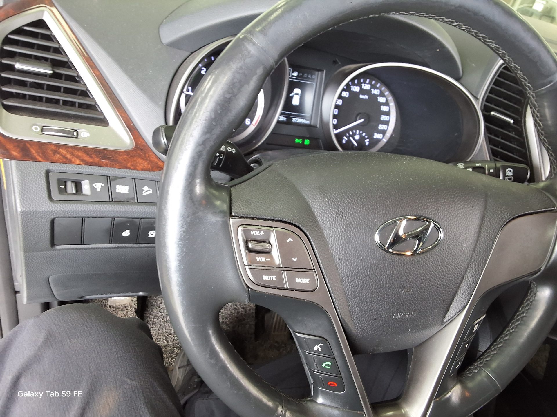 2018 - hyundai santa fe