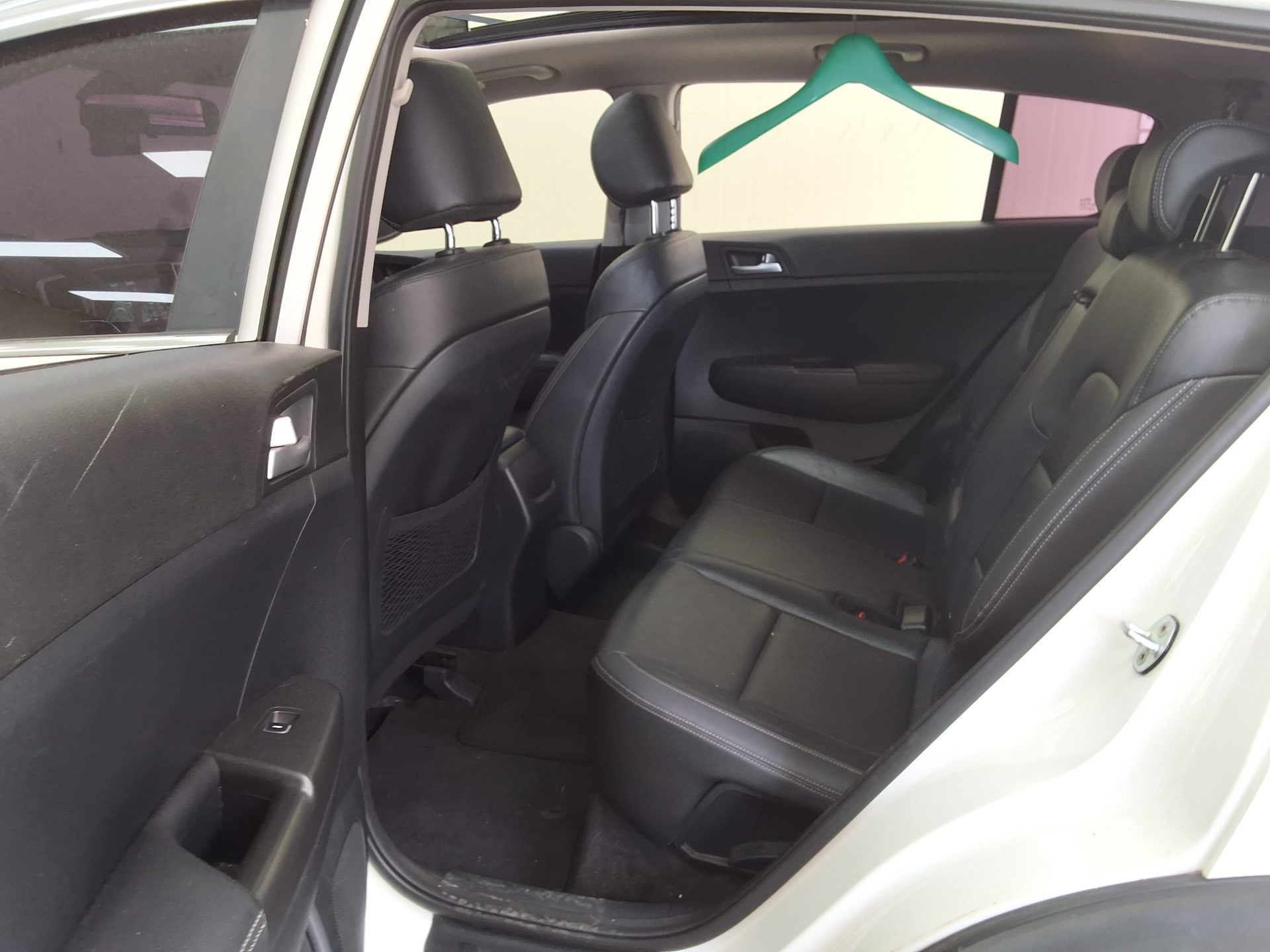 2016 - kia sportage