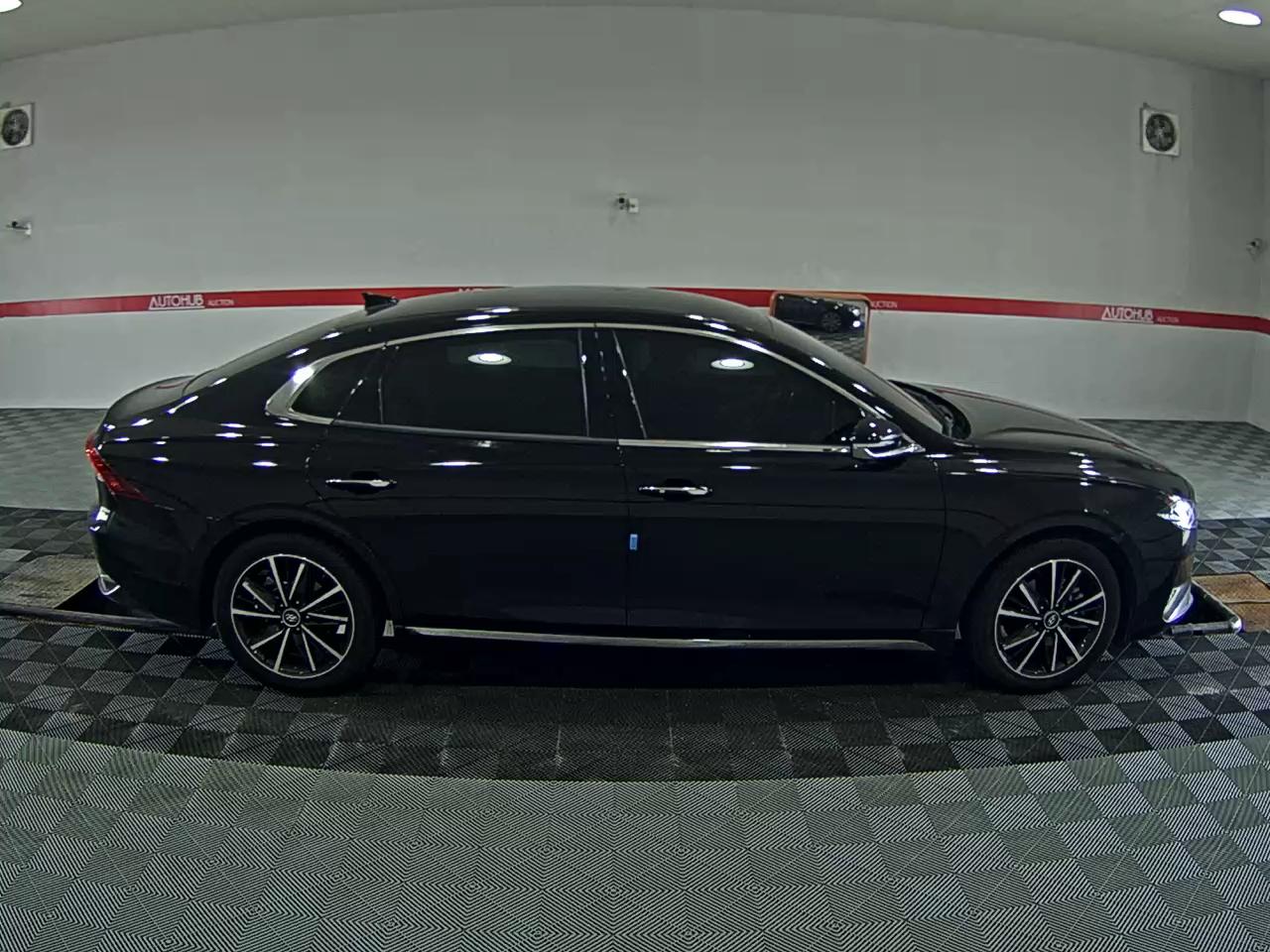 2022 - hyundai grandeur