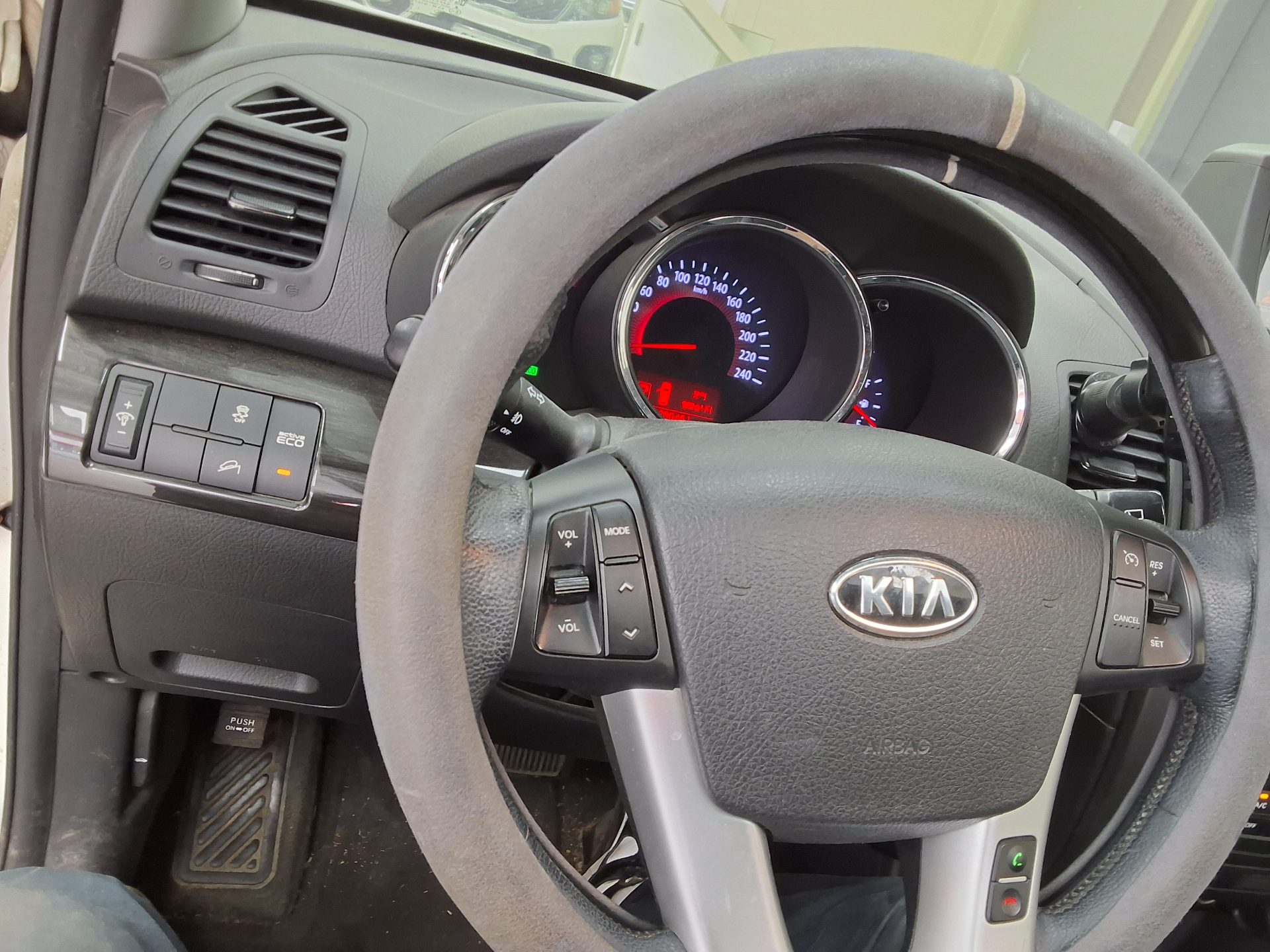 2012 - kia sorento