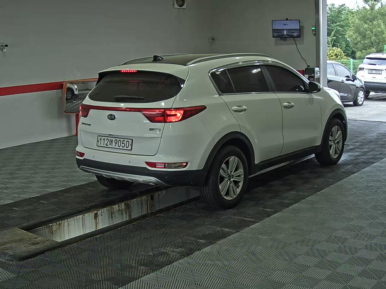 2016 - kia sportage