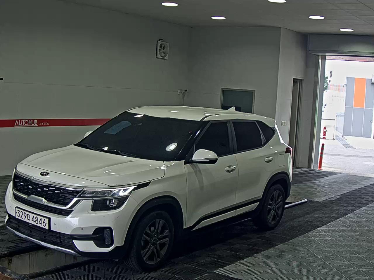 2021 - kia seltos