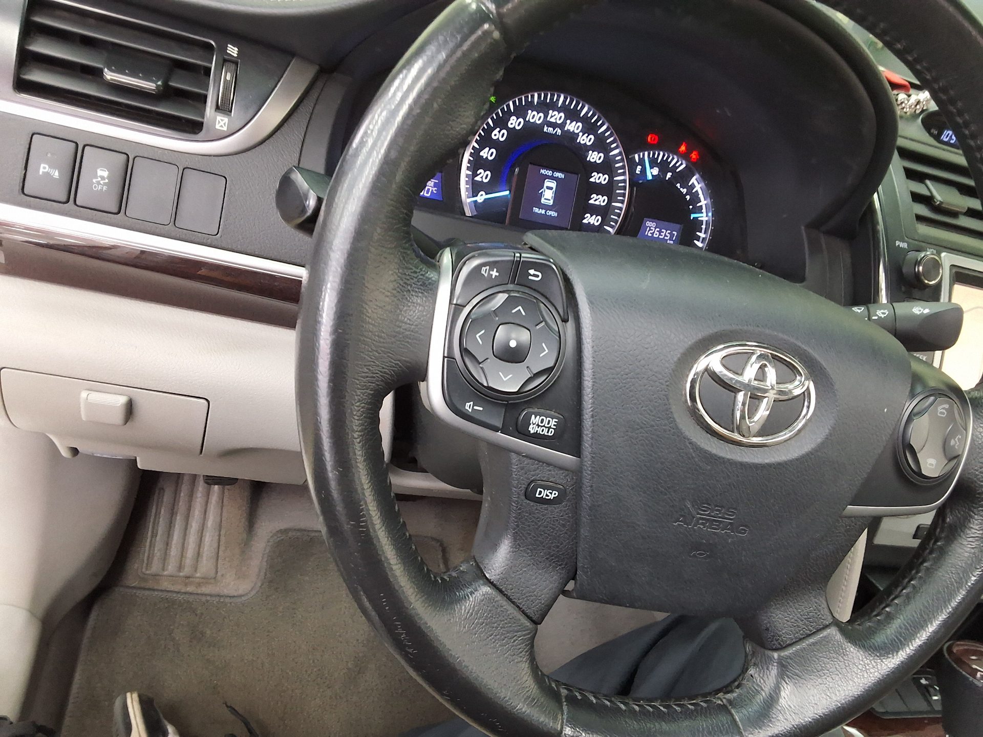 2012 - toyota camry