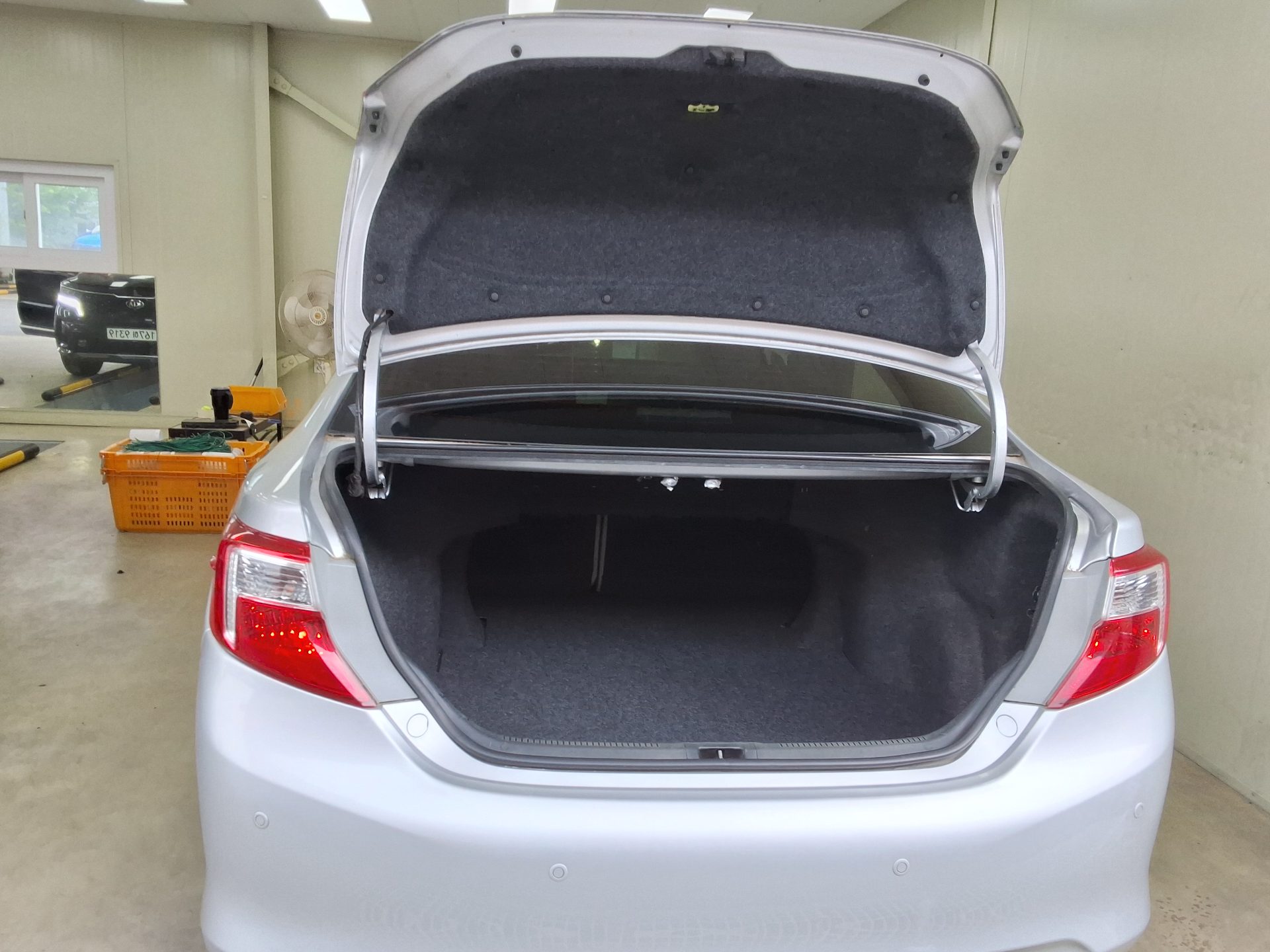2012 - toyota camry