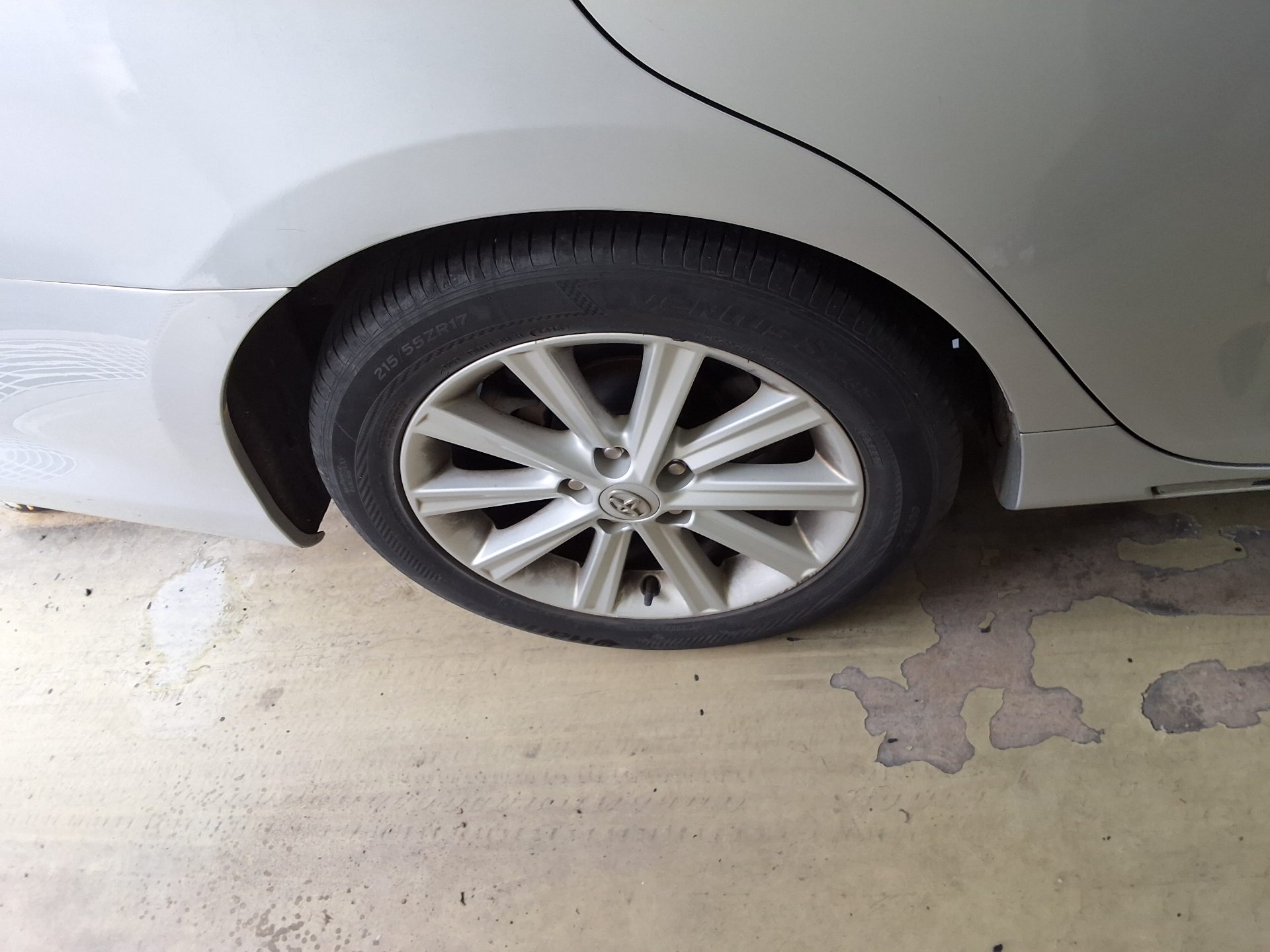 2012 - toyota camry