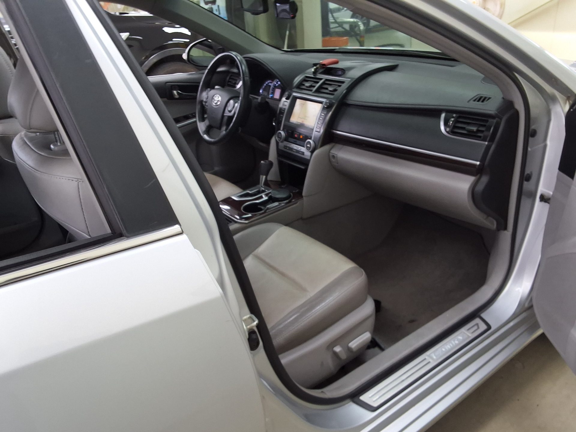 2012 - toyota camry