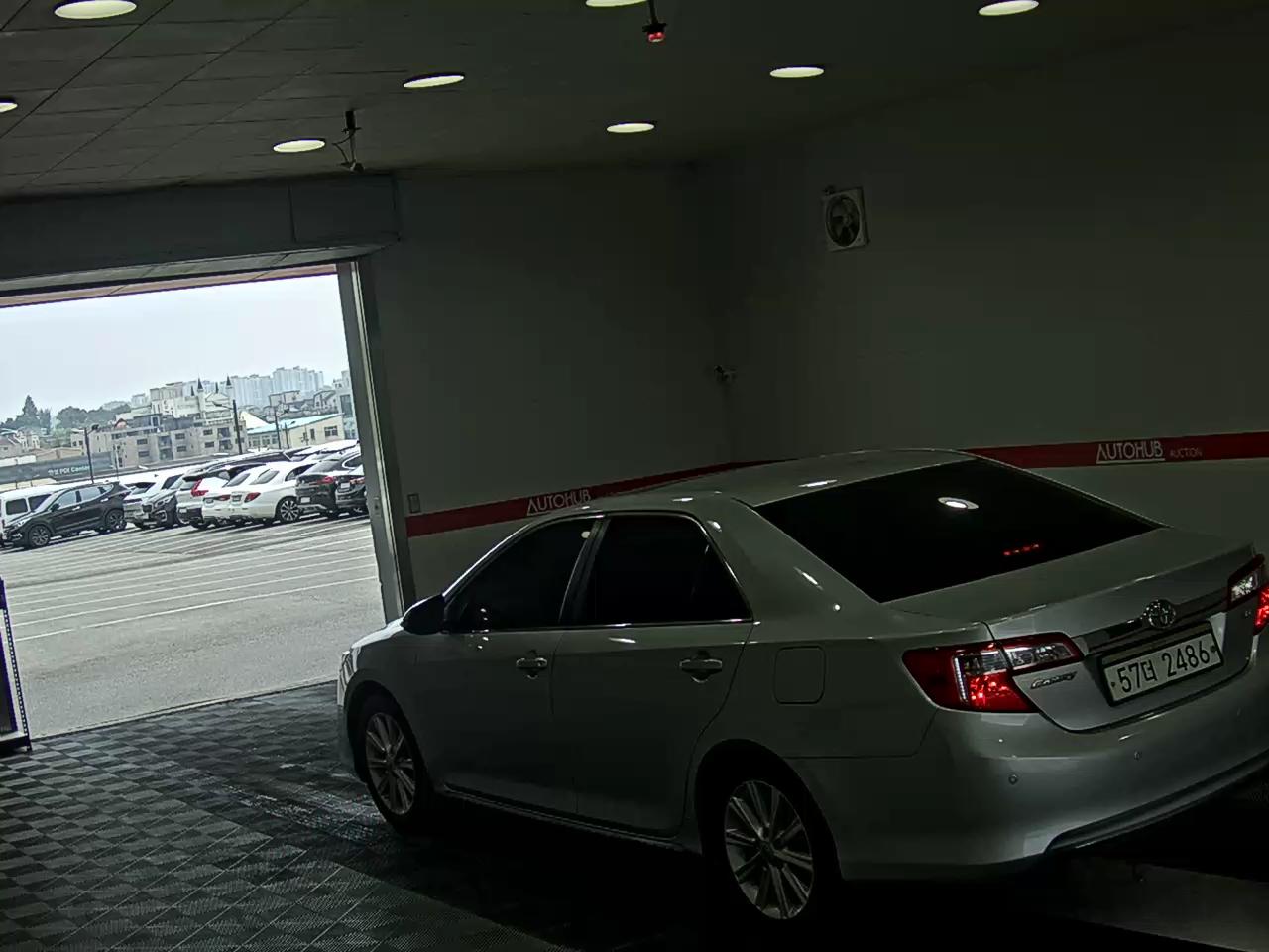 2012 - toyota camry