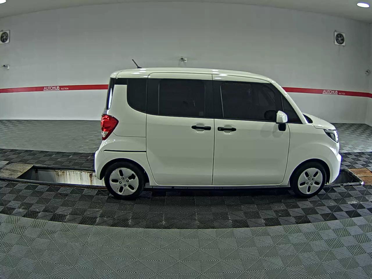 2020 - kia ray