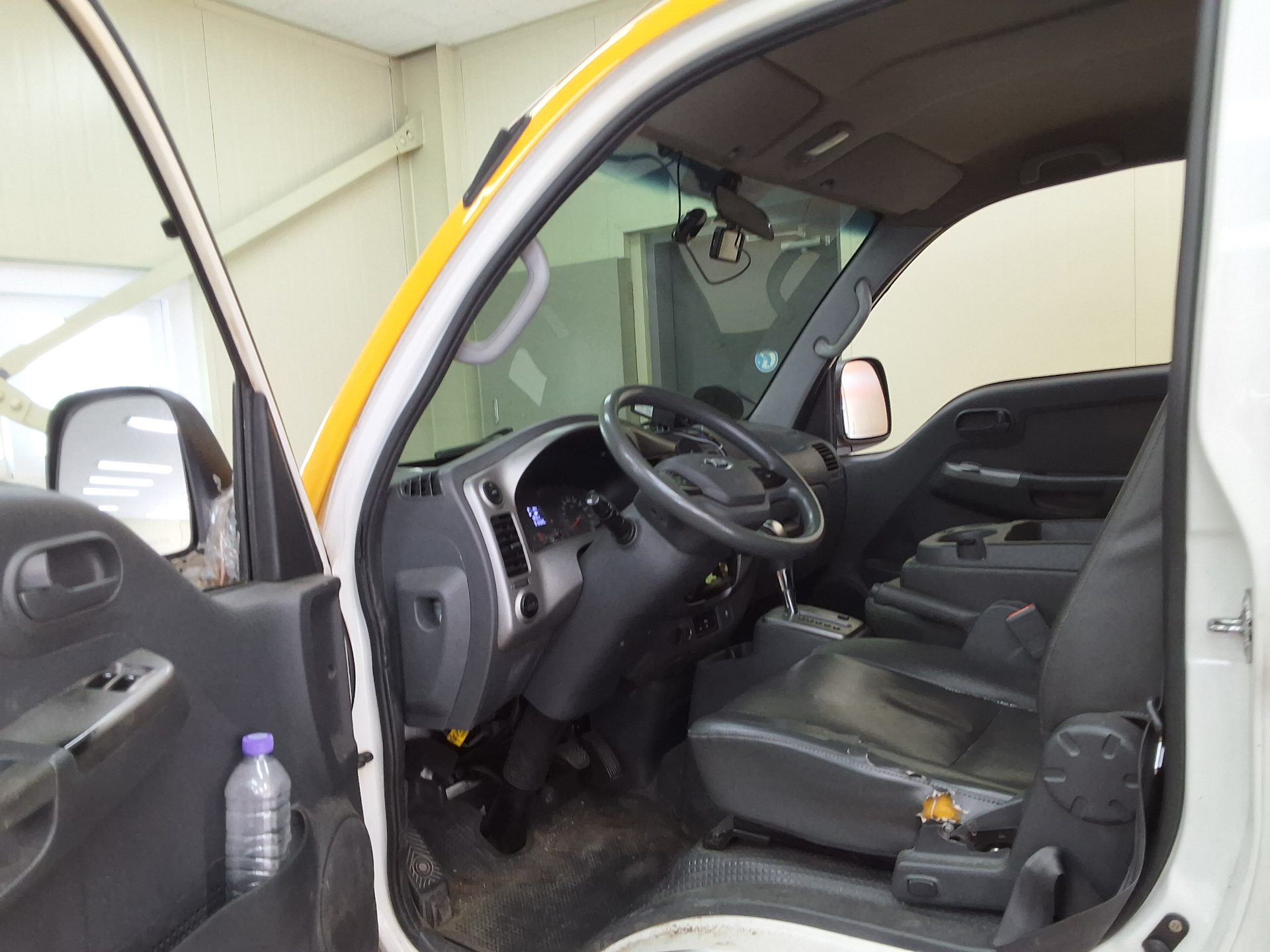 2017 - kia bongo