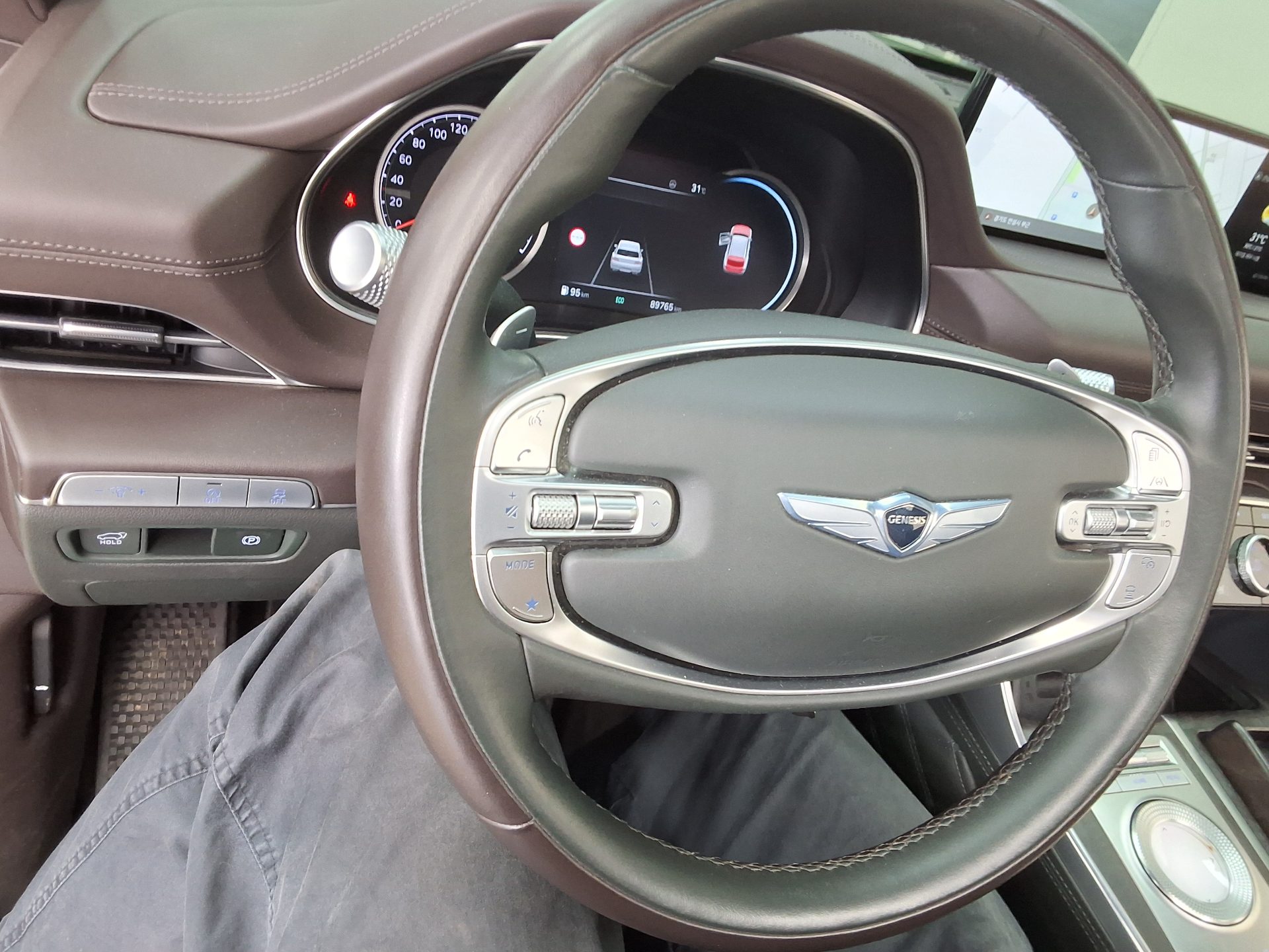 2022 - genesis gv80