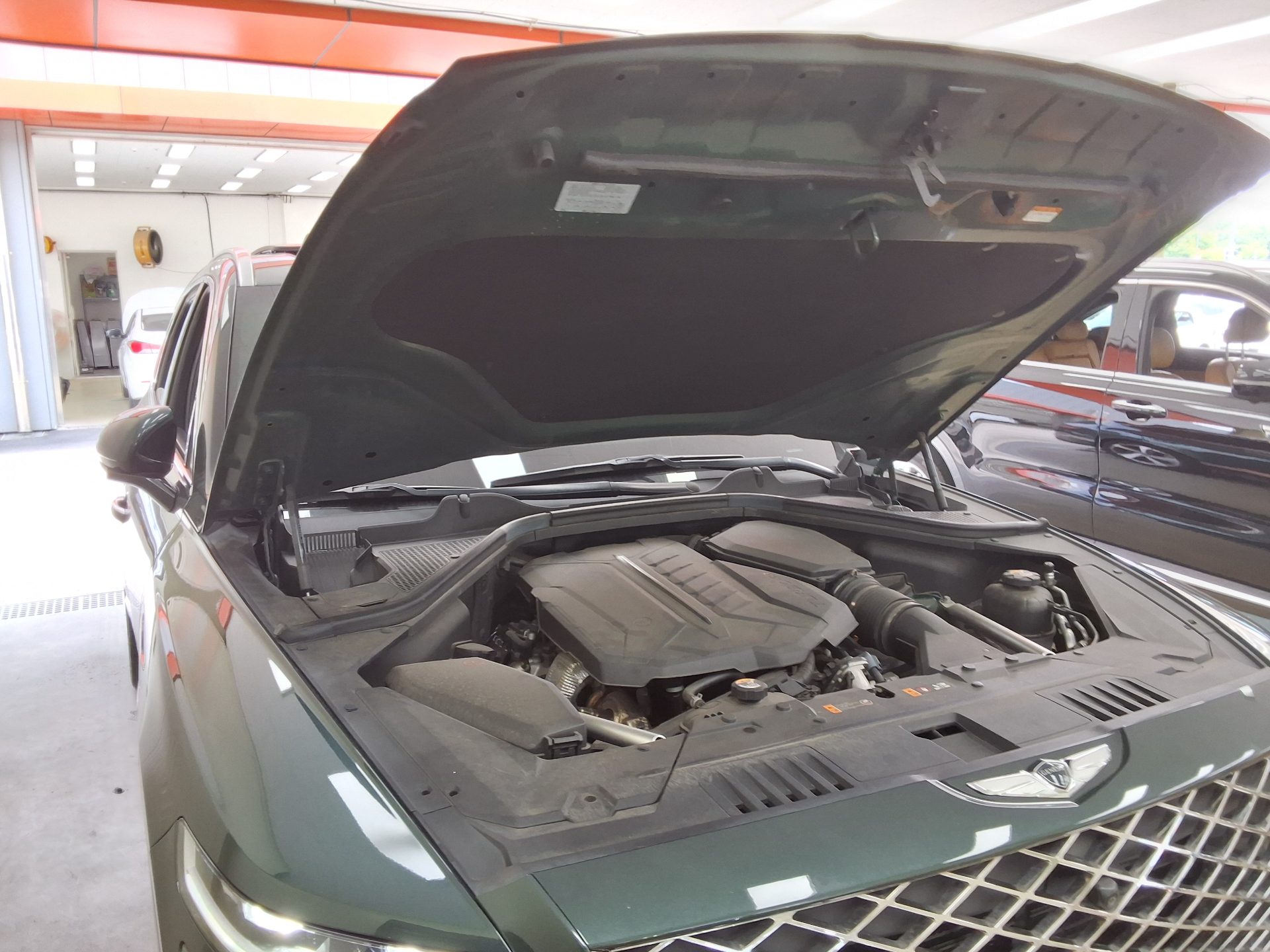 2022 - genesis gv80
