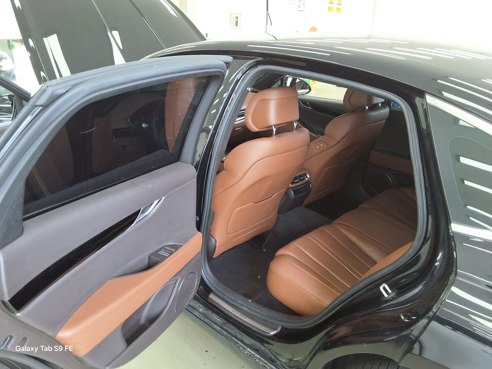 2021 - genesis g80