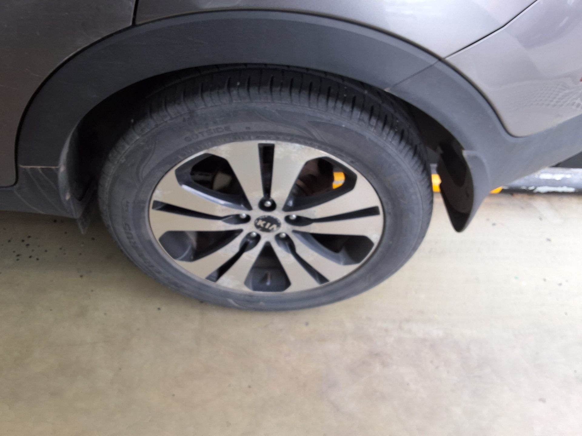 2012 - kia sportage