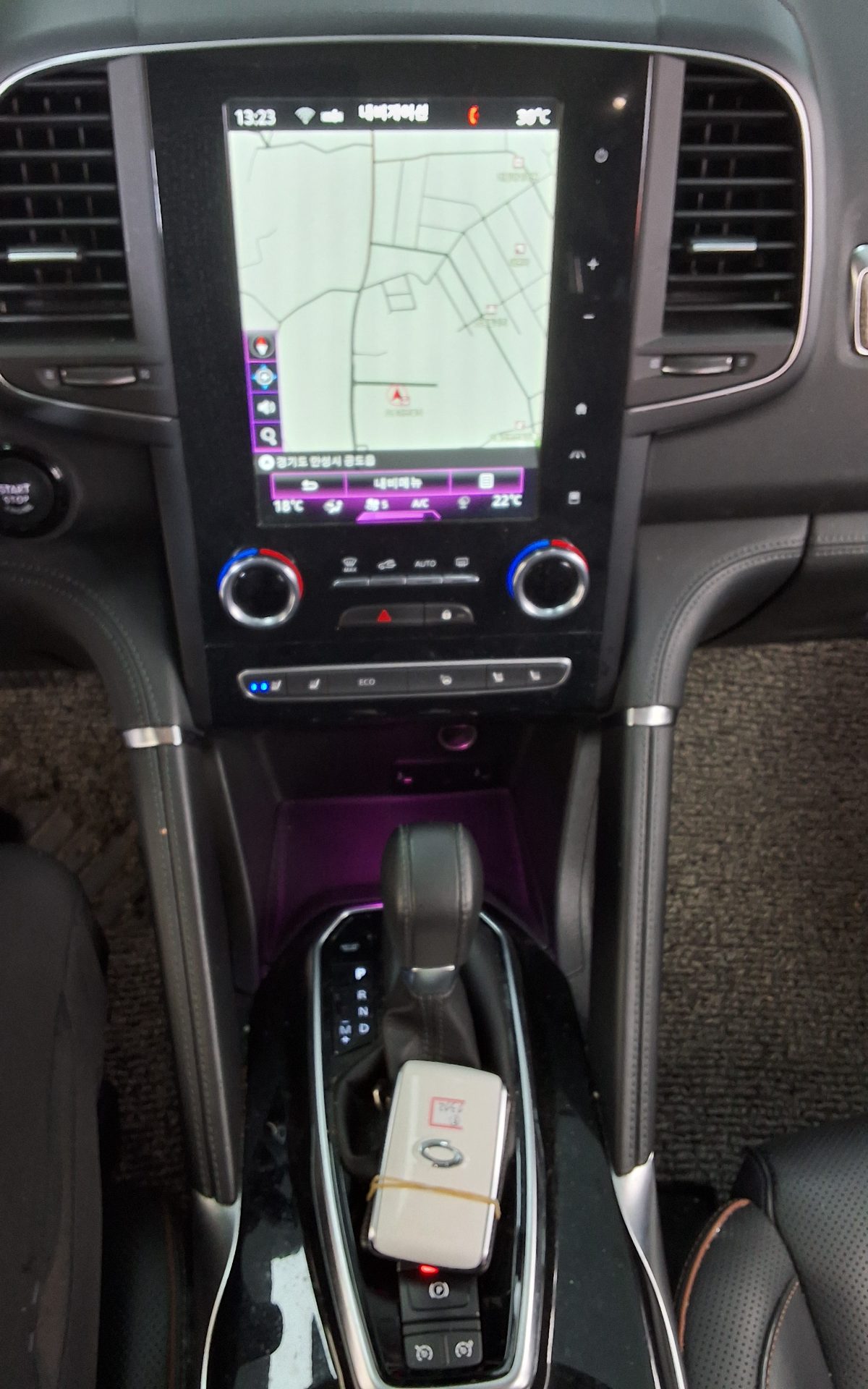 2020 - renault qm6