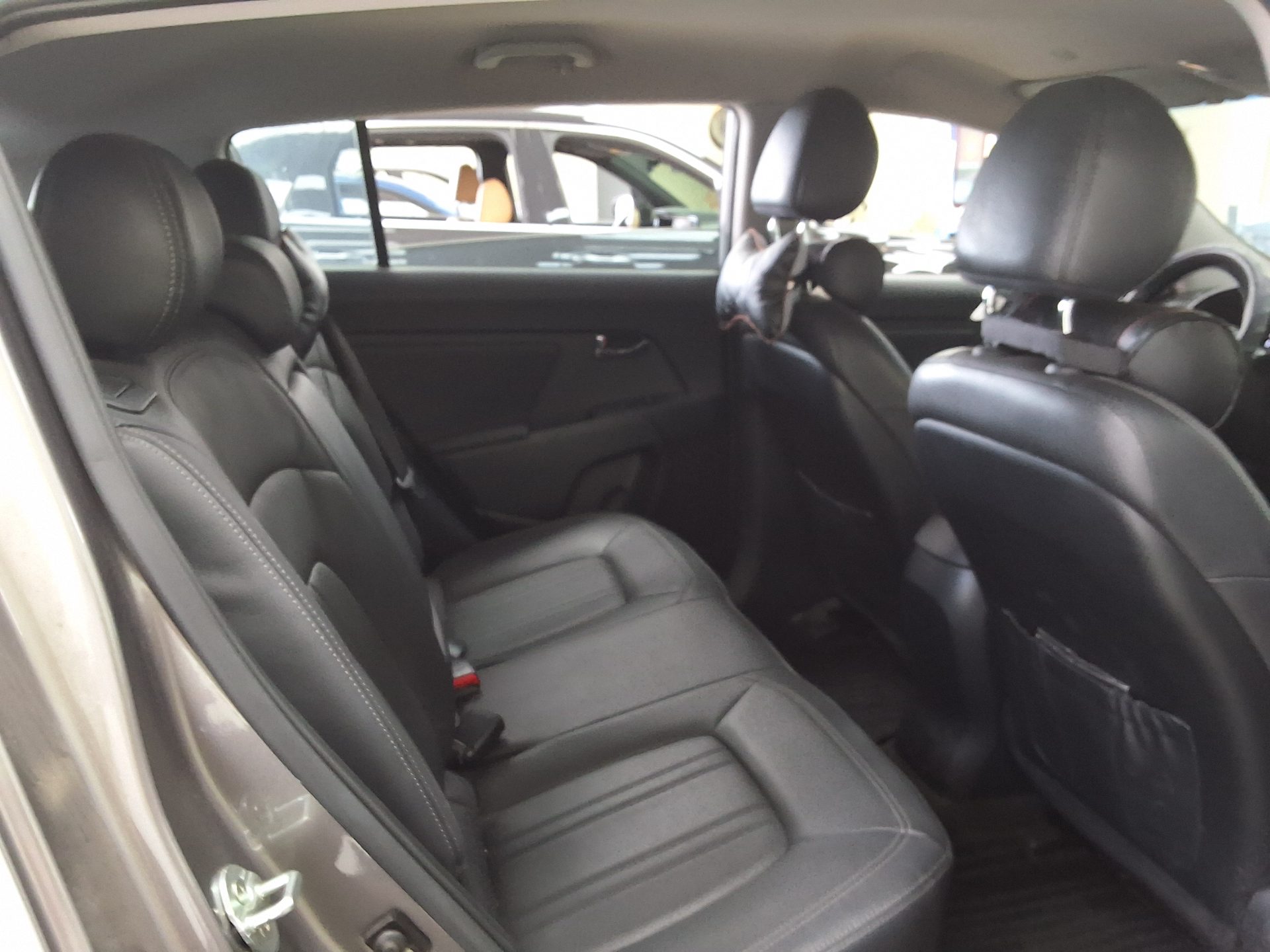 2012 - kia sportage