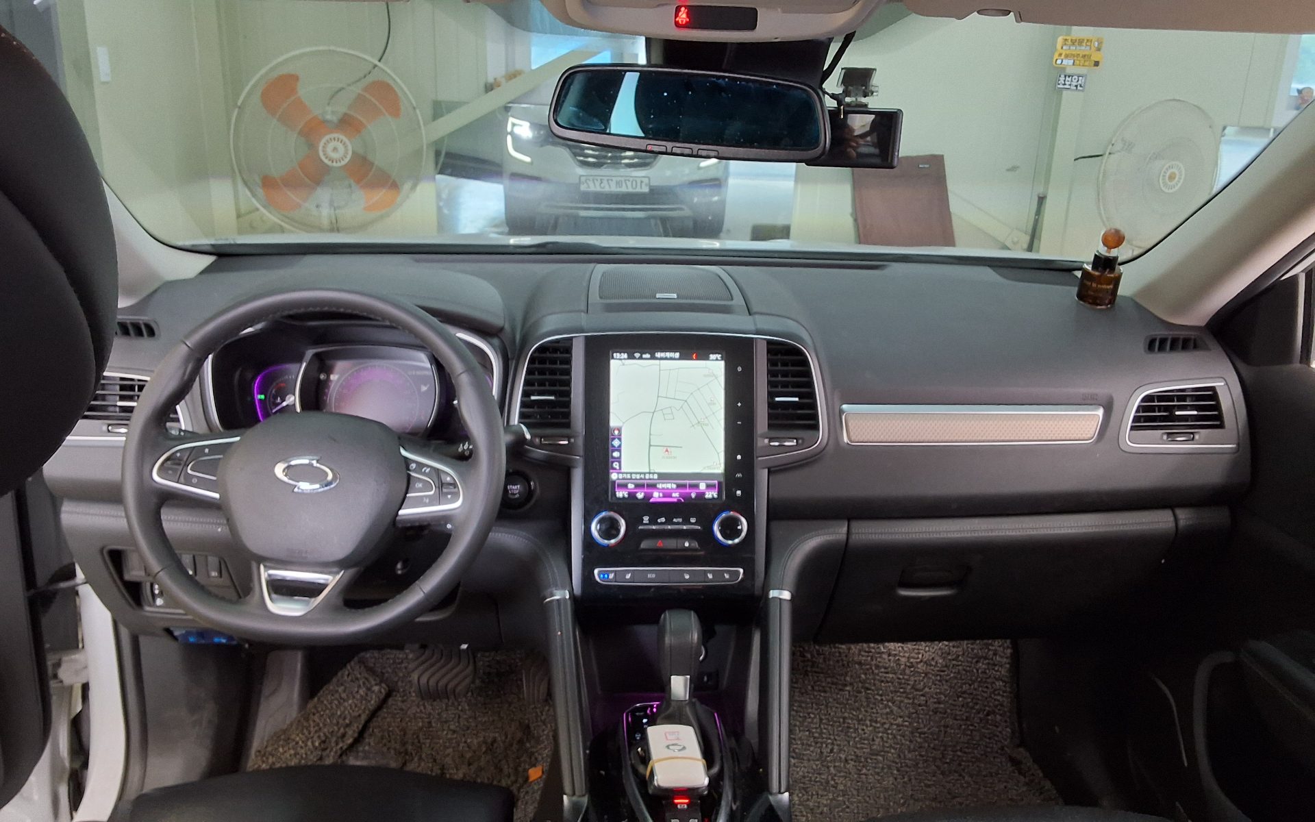 2020 - renault qm6