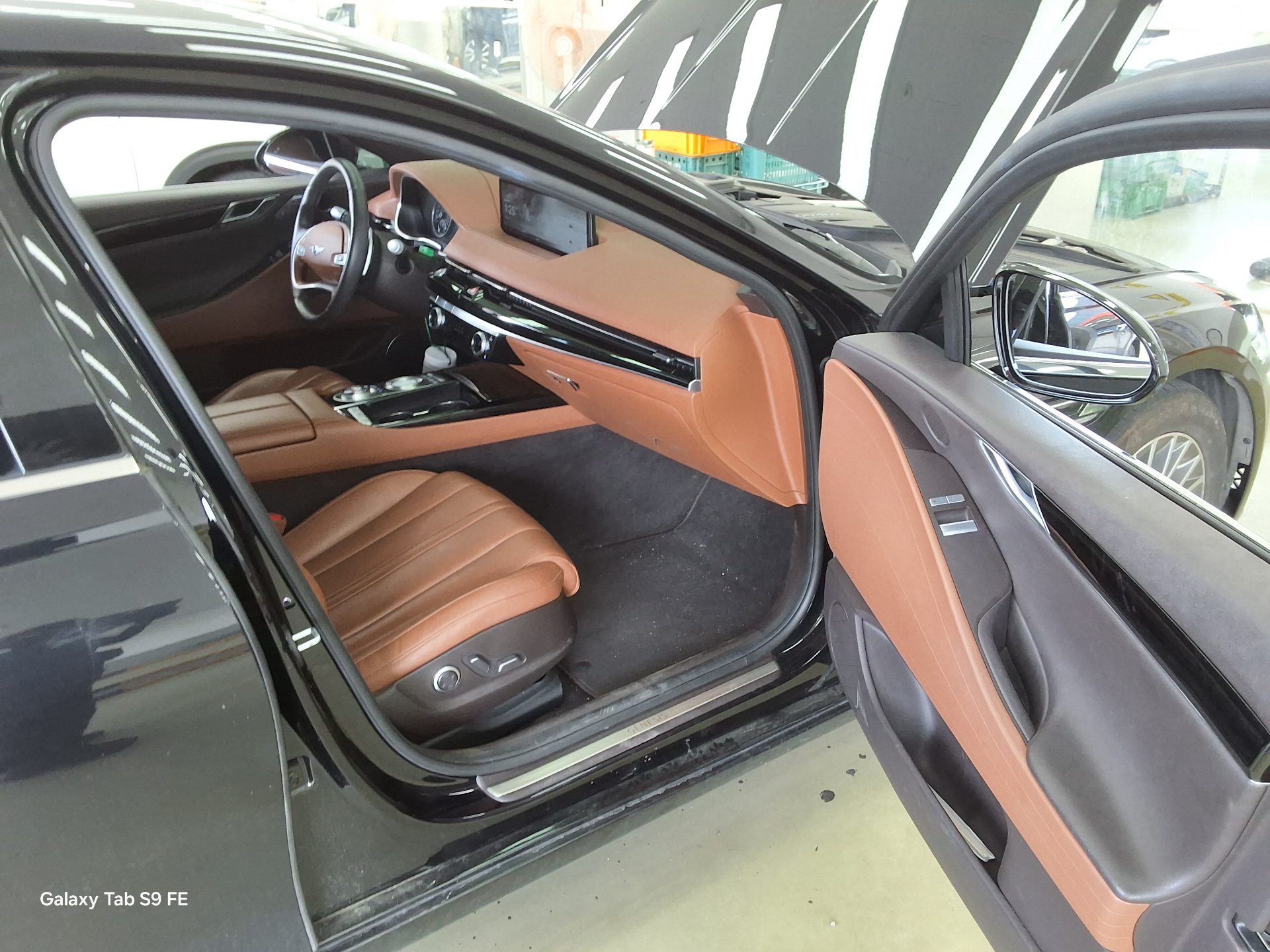 2021 - genesis g80