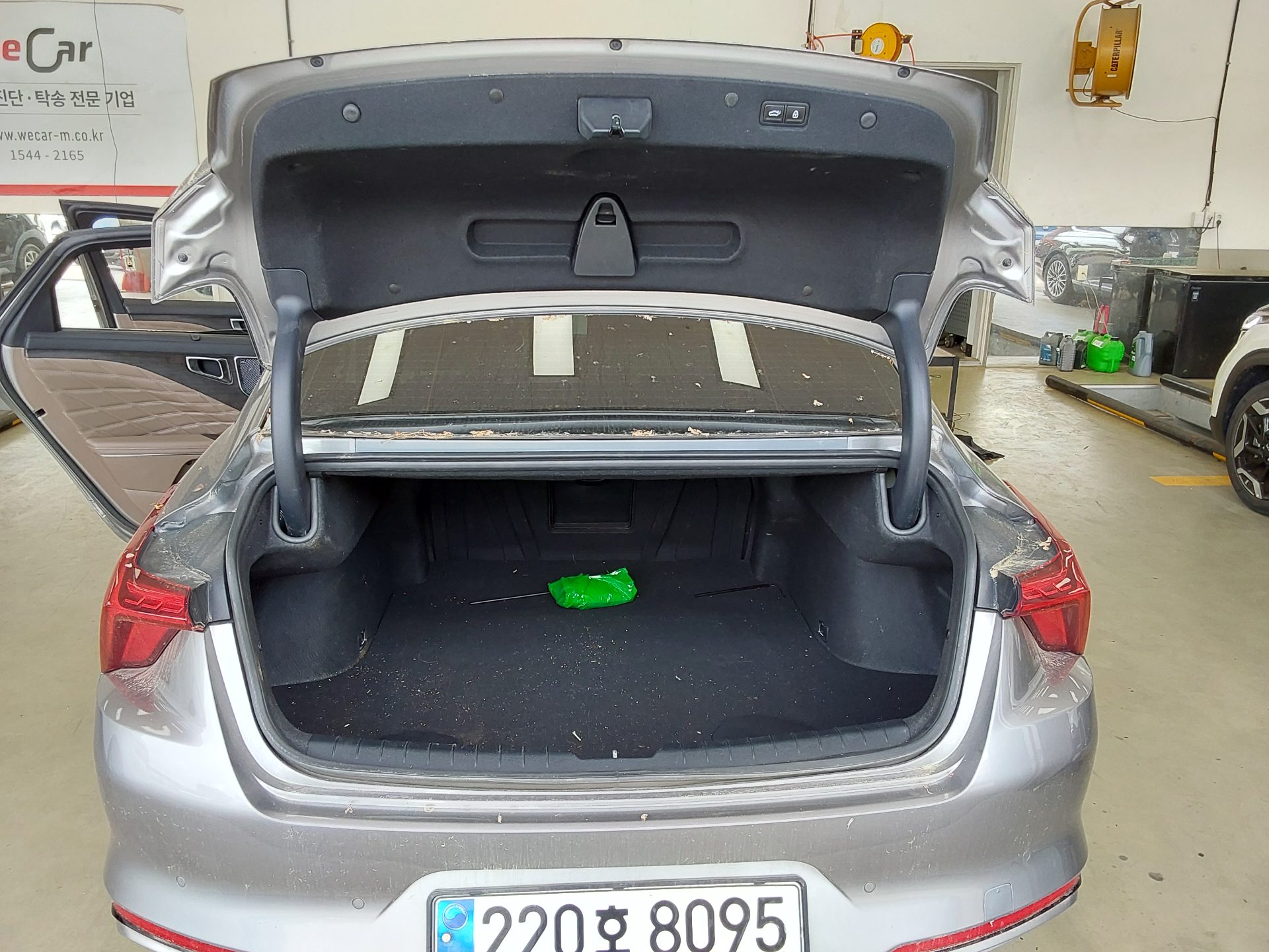 2023 - kia k8