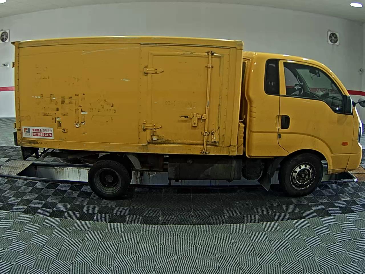 2017 - kia bongo