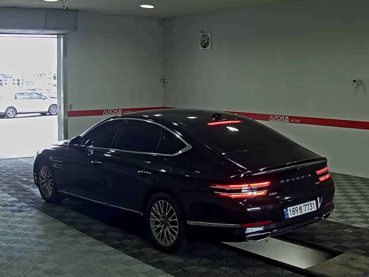 2021 - genesis g80