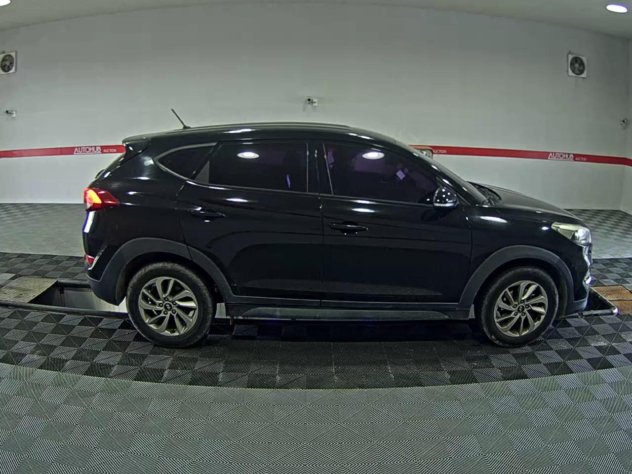 2016 - hyundai tucson
