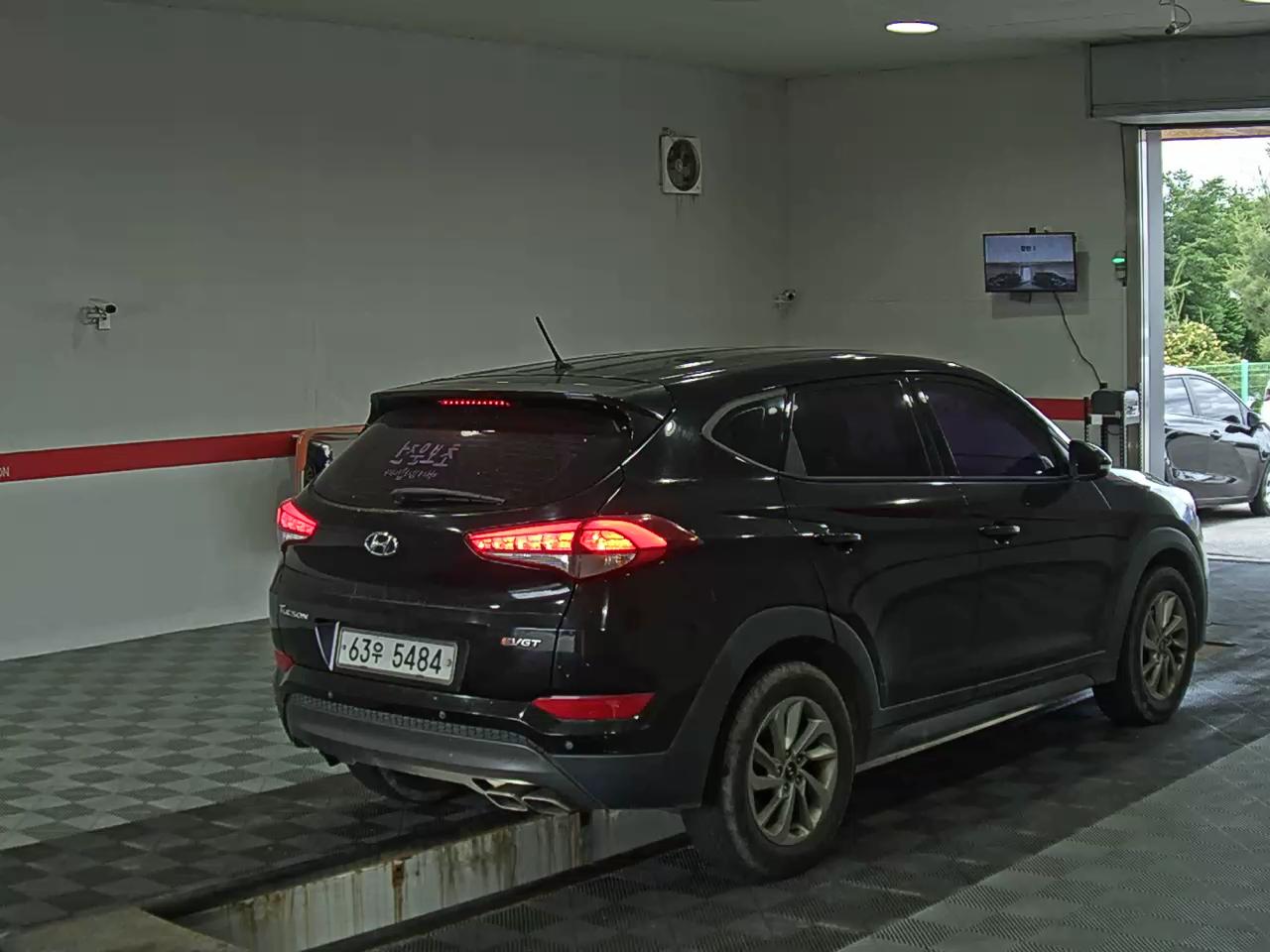 2016 - hyundai tucson