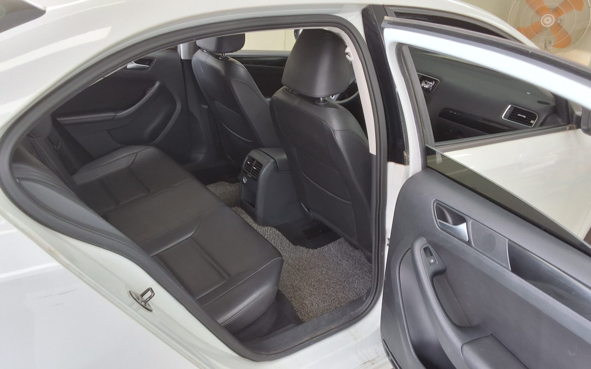 2014 - volkswagen jetta