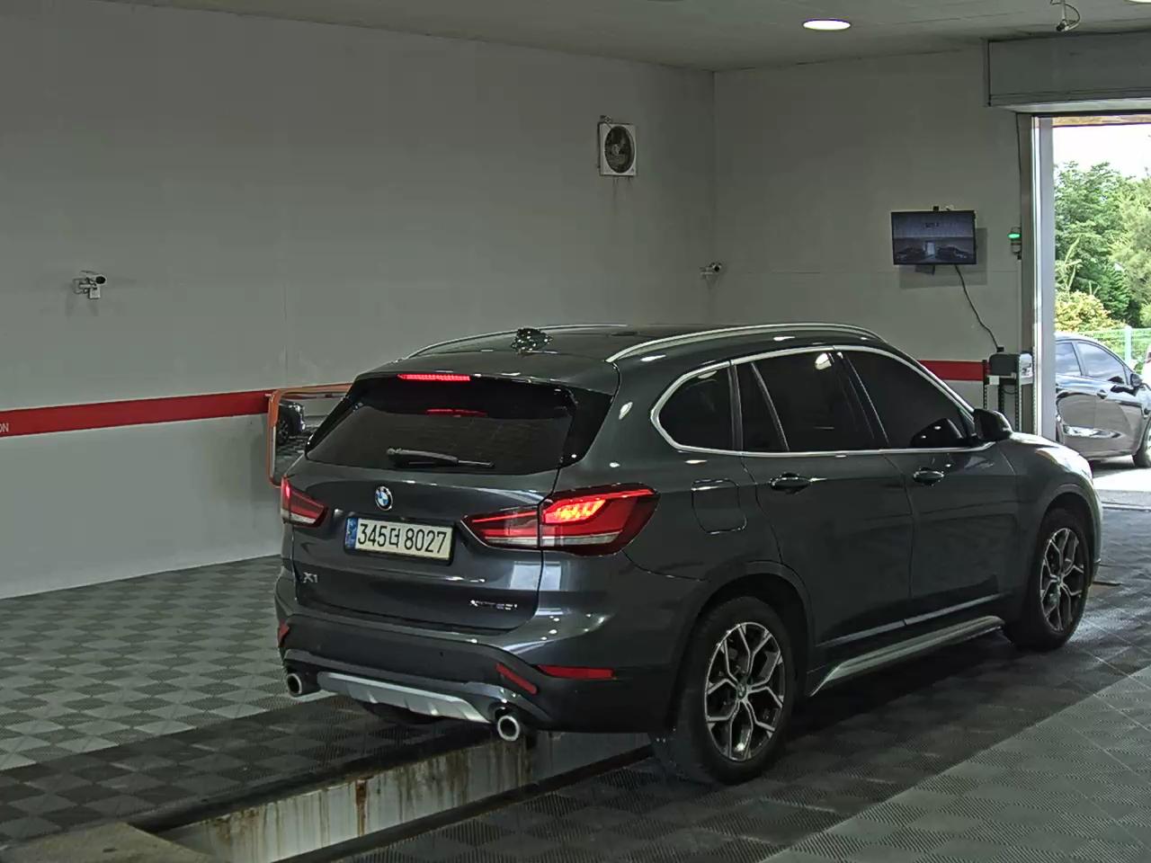2021 - bmw x1