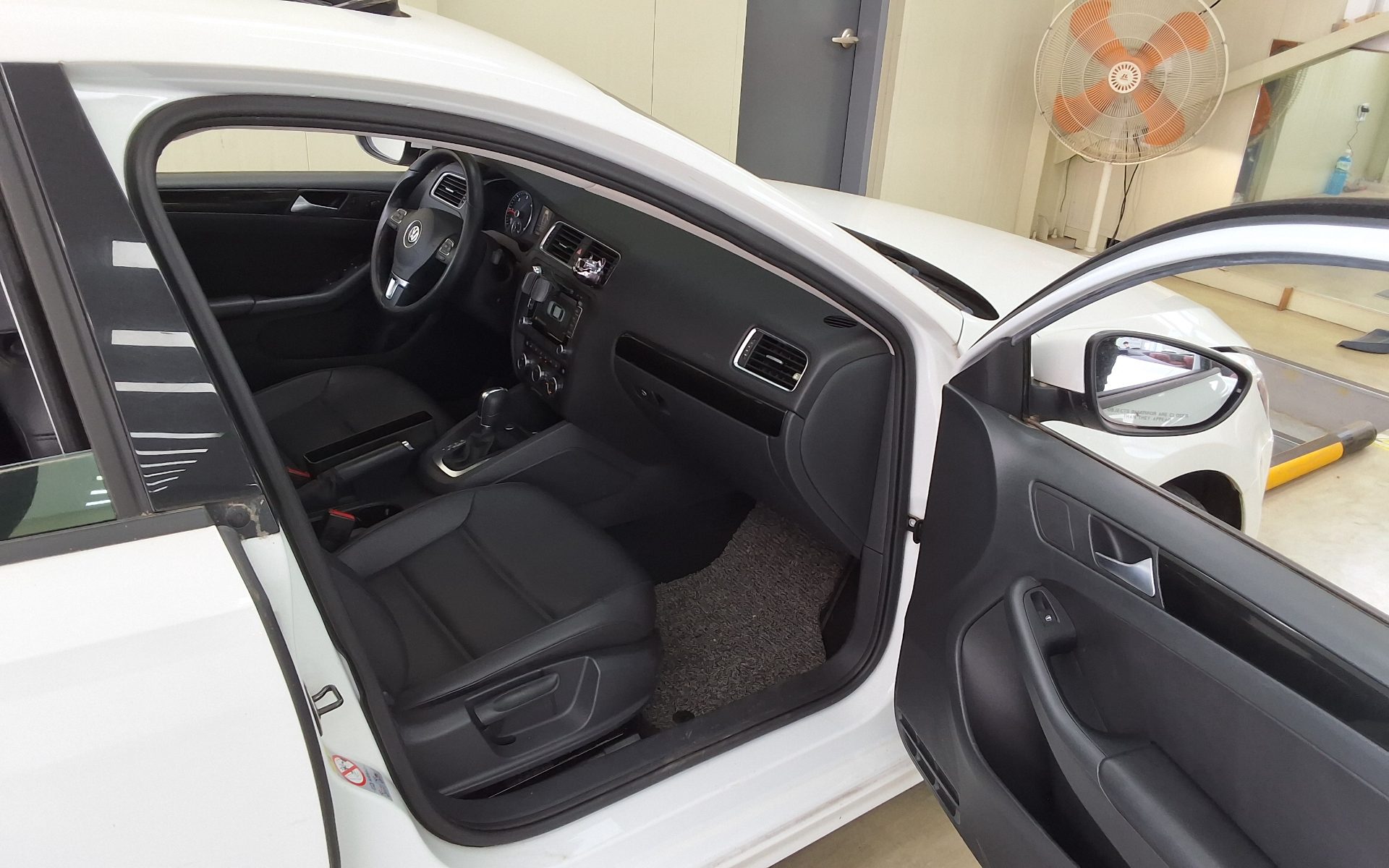 2014 - volkswagen jetta