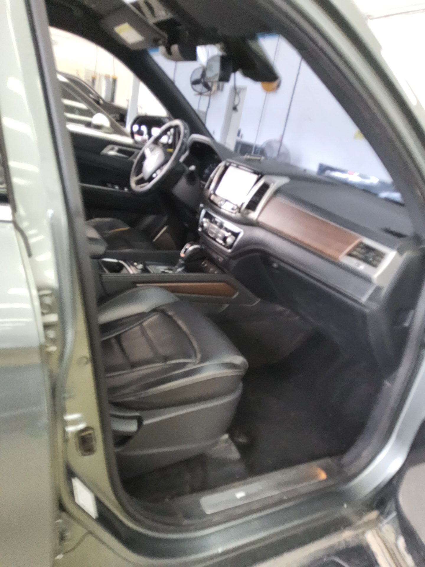 2018 - ssangyong rexton