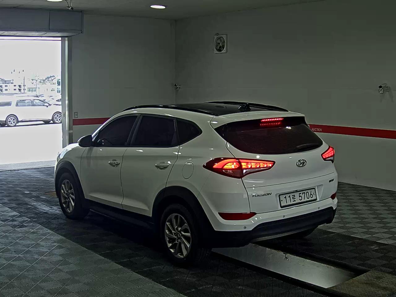 2016 - hyundai tucson