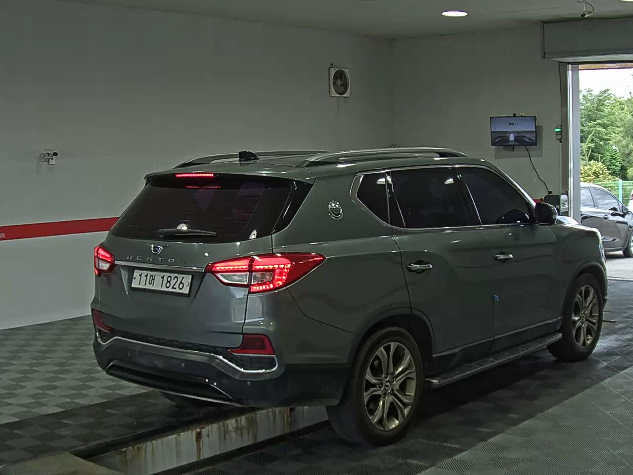 2018 - ssangyong rexton