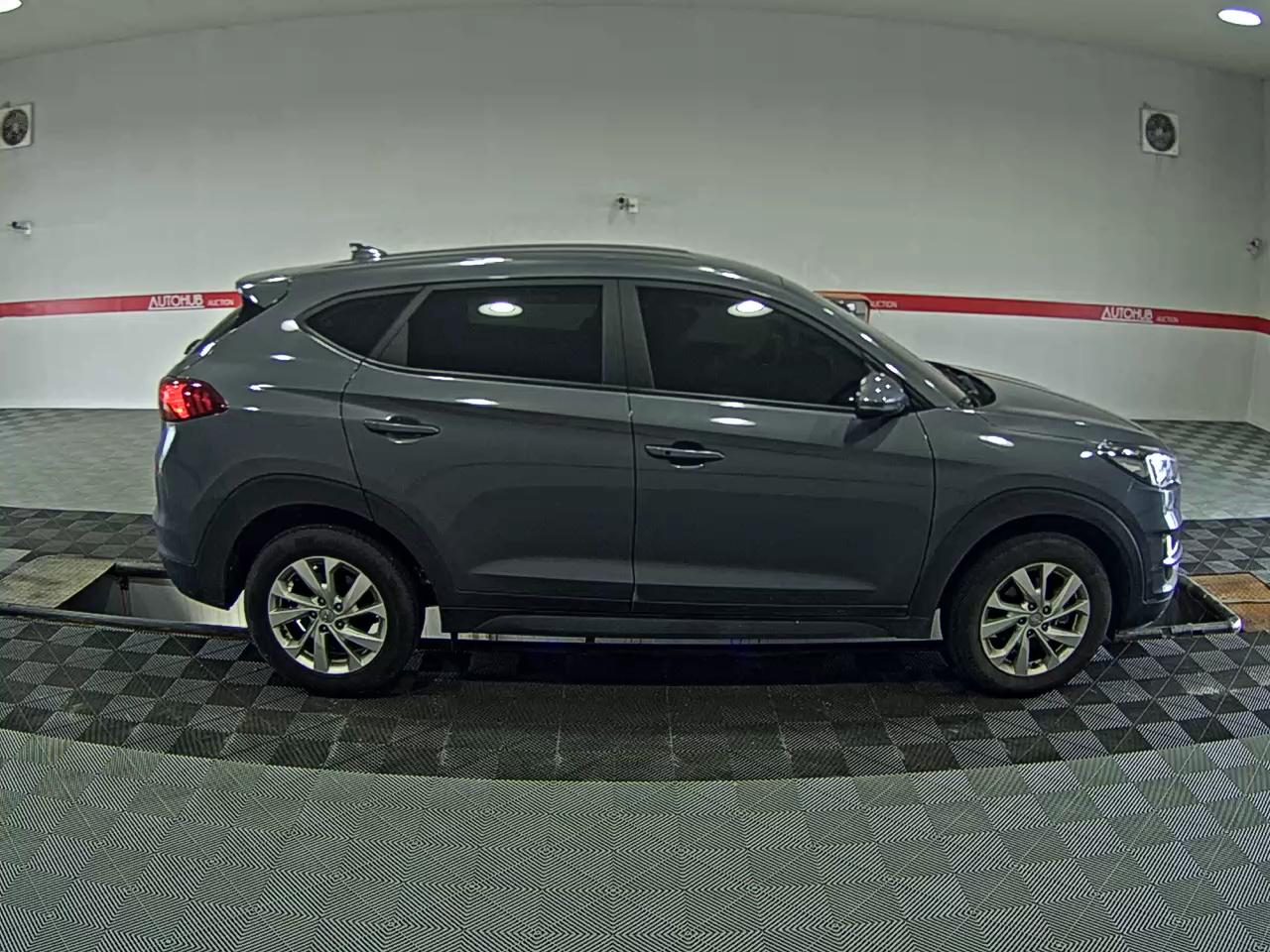 2020 - hyundai tucson